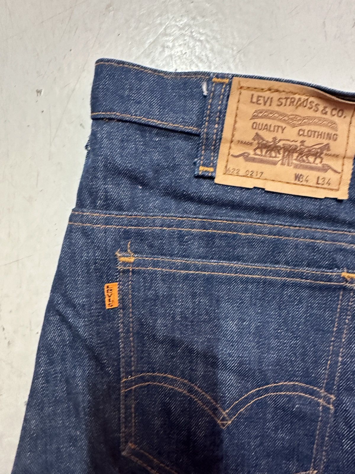 Levi's Vintage Levis 622 Bell Bottoms Size US 34 / EU 50 - 4 Thumbnail