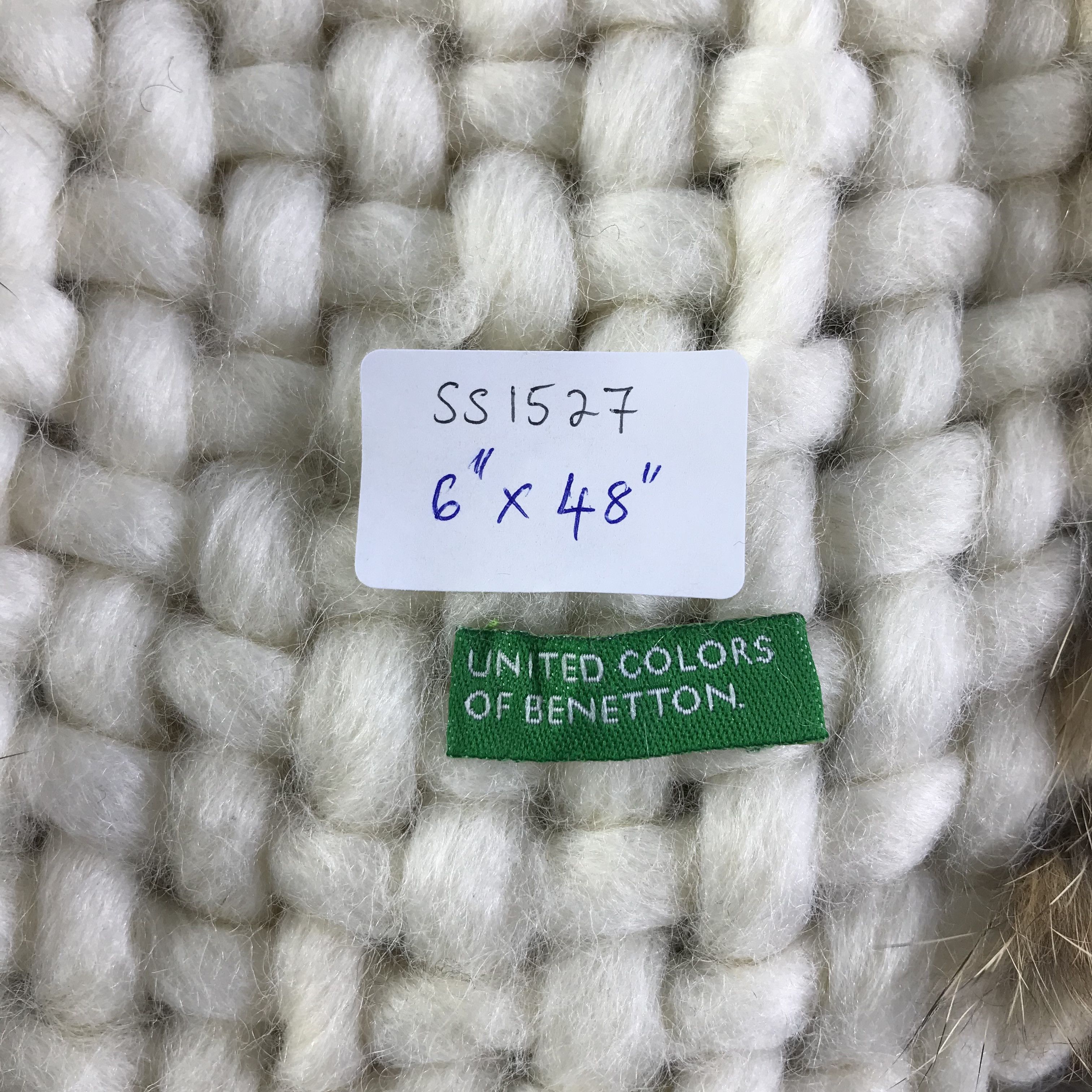 United Colors Of Benetton United Colors Of Benetton Scarf / Muffler / Neckwear SS1527 Size ONE SIZE - 6 Thumbnail