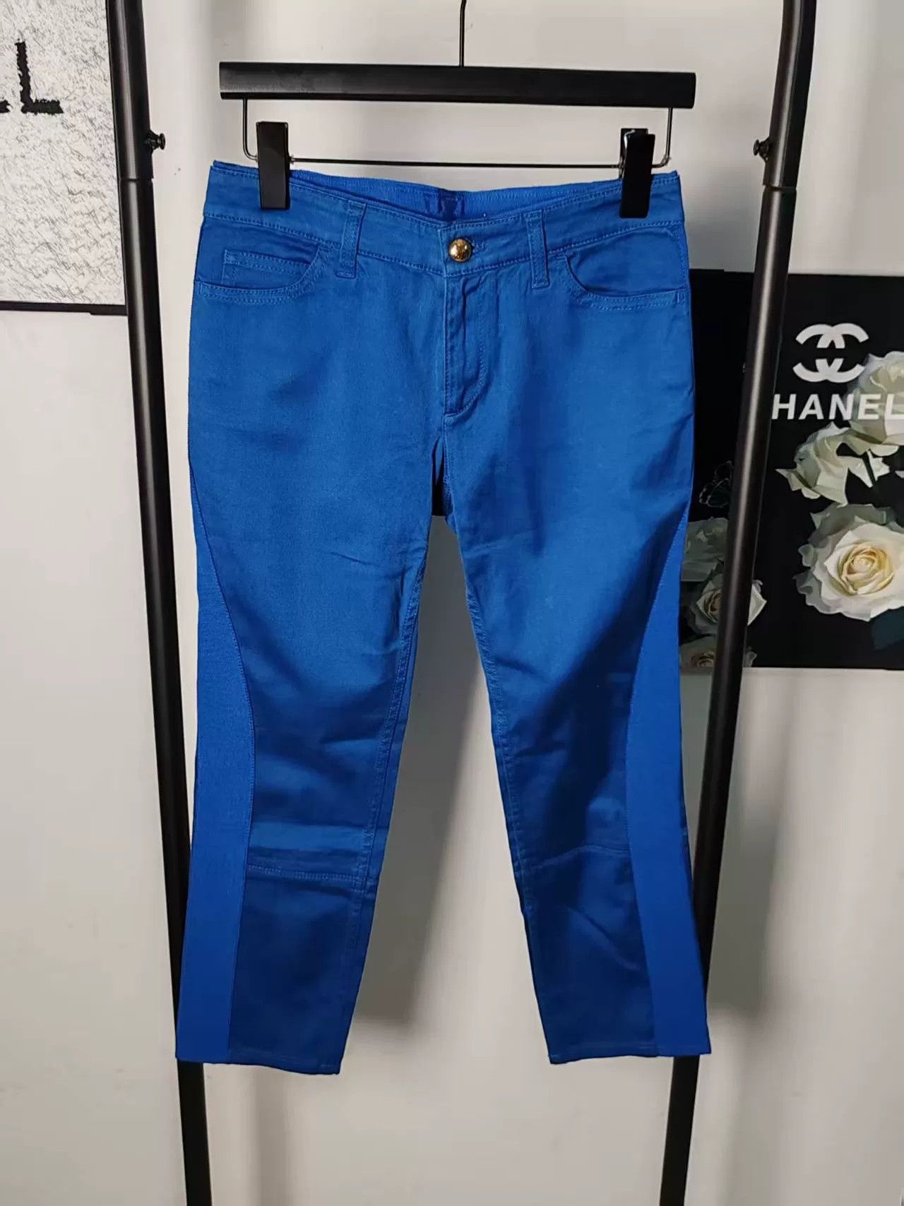 LVXWA Authentic LV Pants in Excellent Condition Size US 31 - 1 Thumbnail