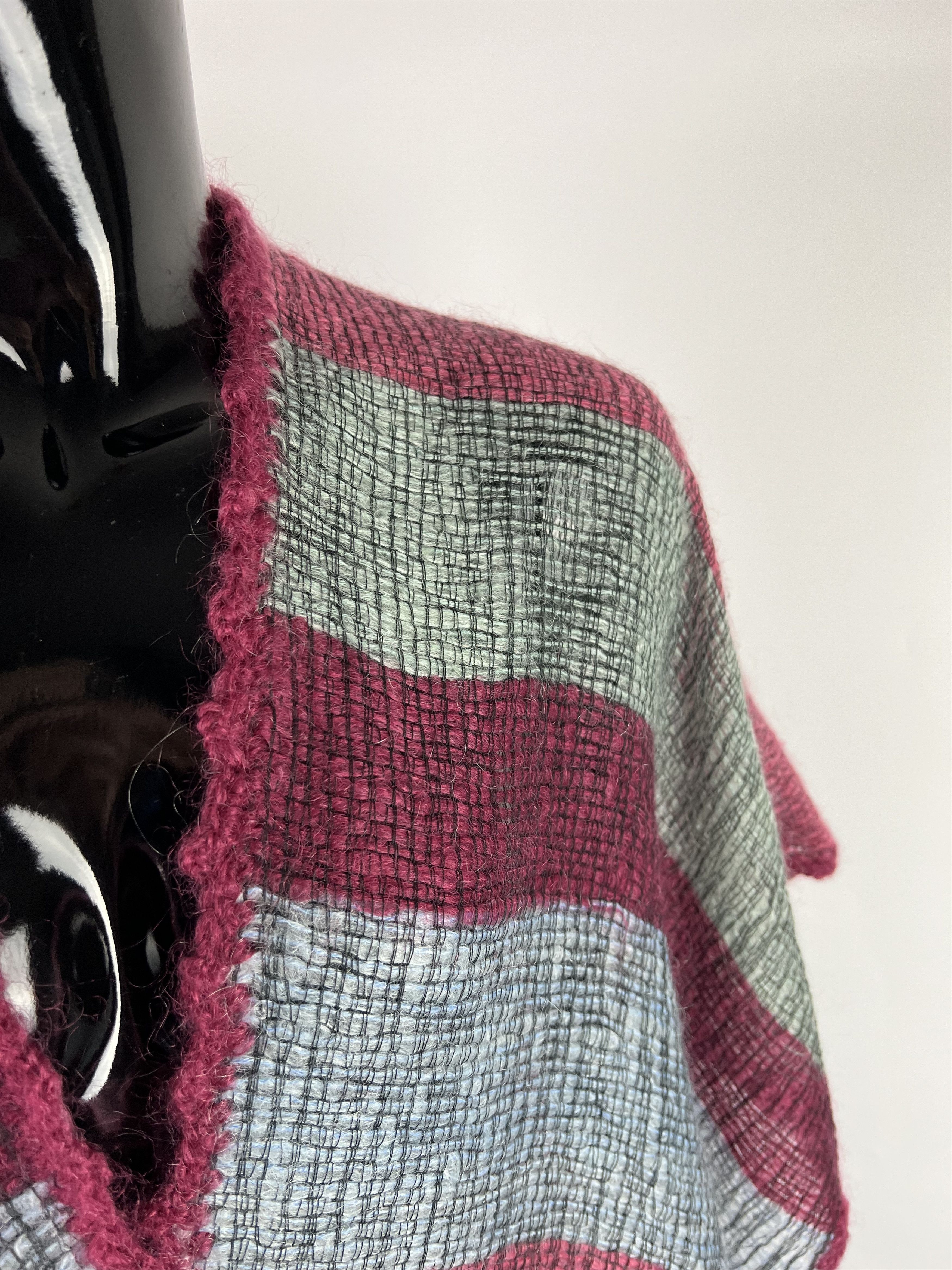 Designer × Vintage VTG Rose Roques Pure Mohair Cape HandCrafted in Swaziland Size ONE SIZE - 6 Thumbnail
