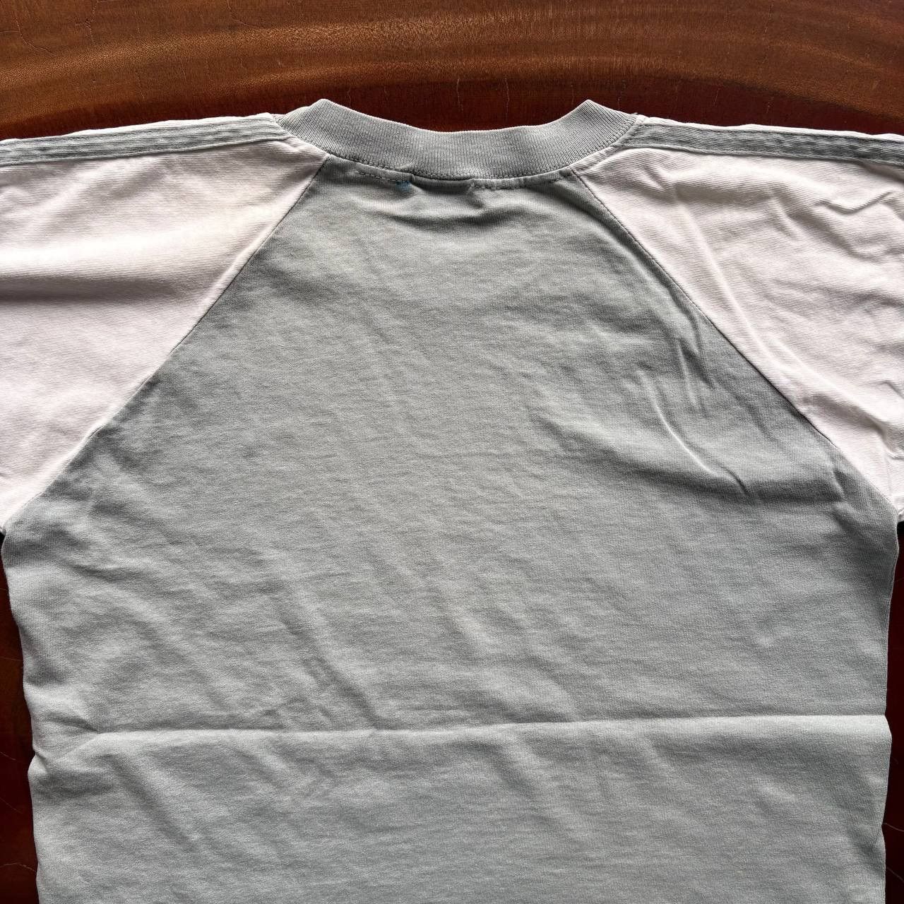 Quiksilver Vintage 90s Quiksilver Surfing Surf Boarding Raglan Tshirt Size US L / EU 52-54 / 3 - 7 Thumbnail
