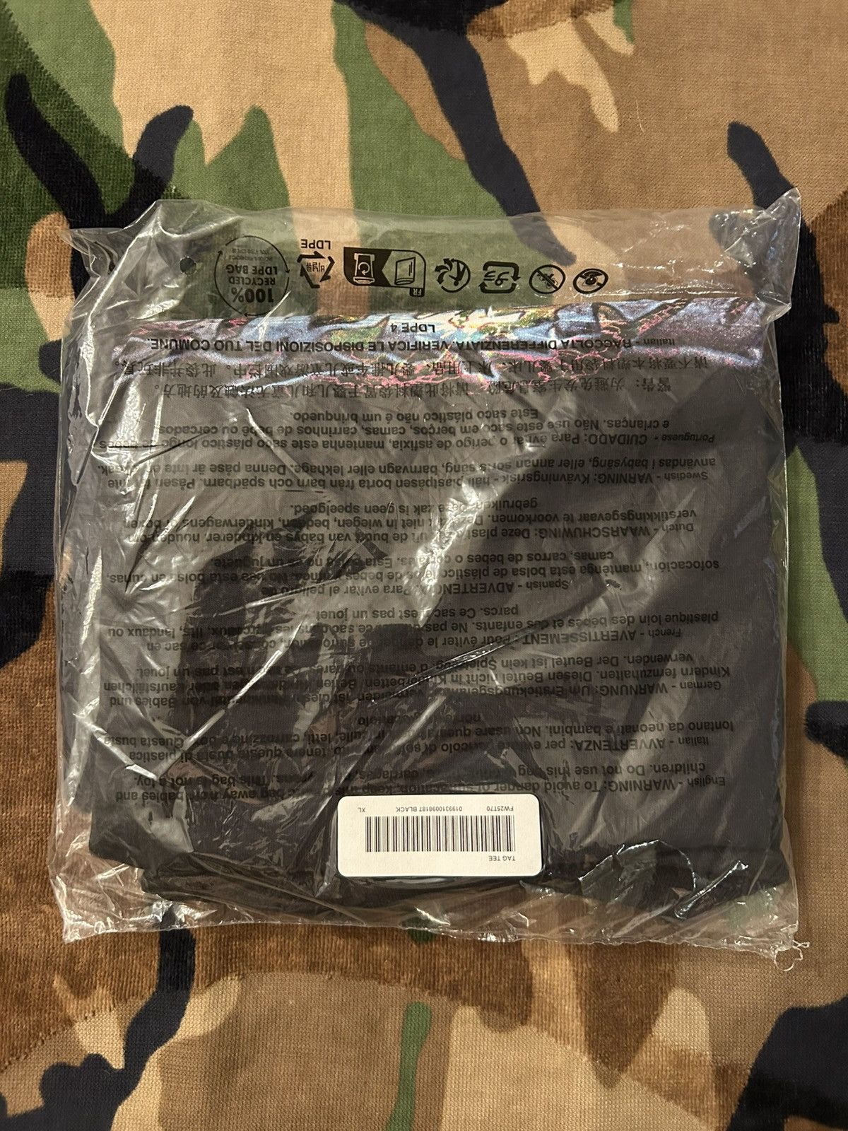 Supreme Supreme Tag Tee Black XL FW25 Size US XL / EU 56 / 4 - 3 Thumbnail