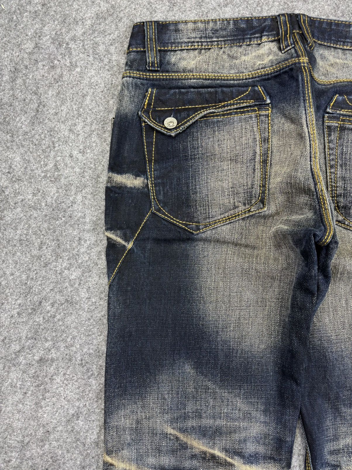 HIDEAWAYS 💥Flare💥Hideaway Rusty Fades Flare Denim F801 Size US 31 - 17 Thumbnail
