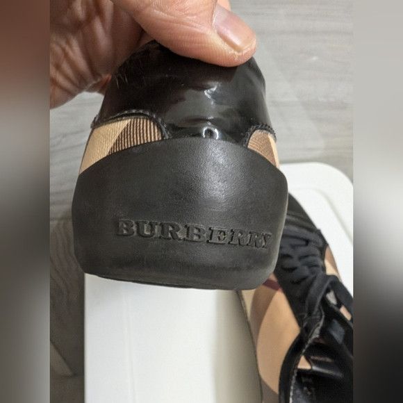 Burberry Black/Beige Canvas And Patent Leather Low Top Sneakers Size US 9 / IT 39 - 12 Thumbnail