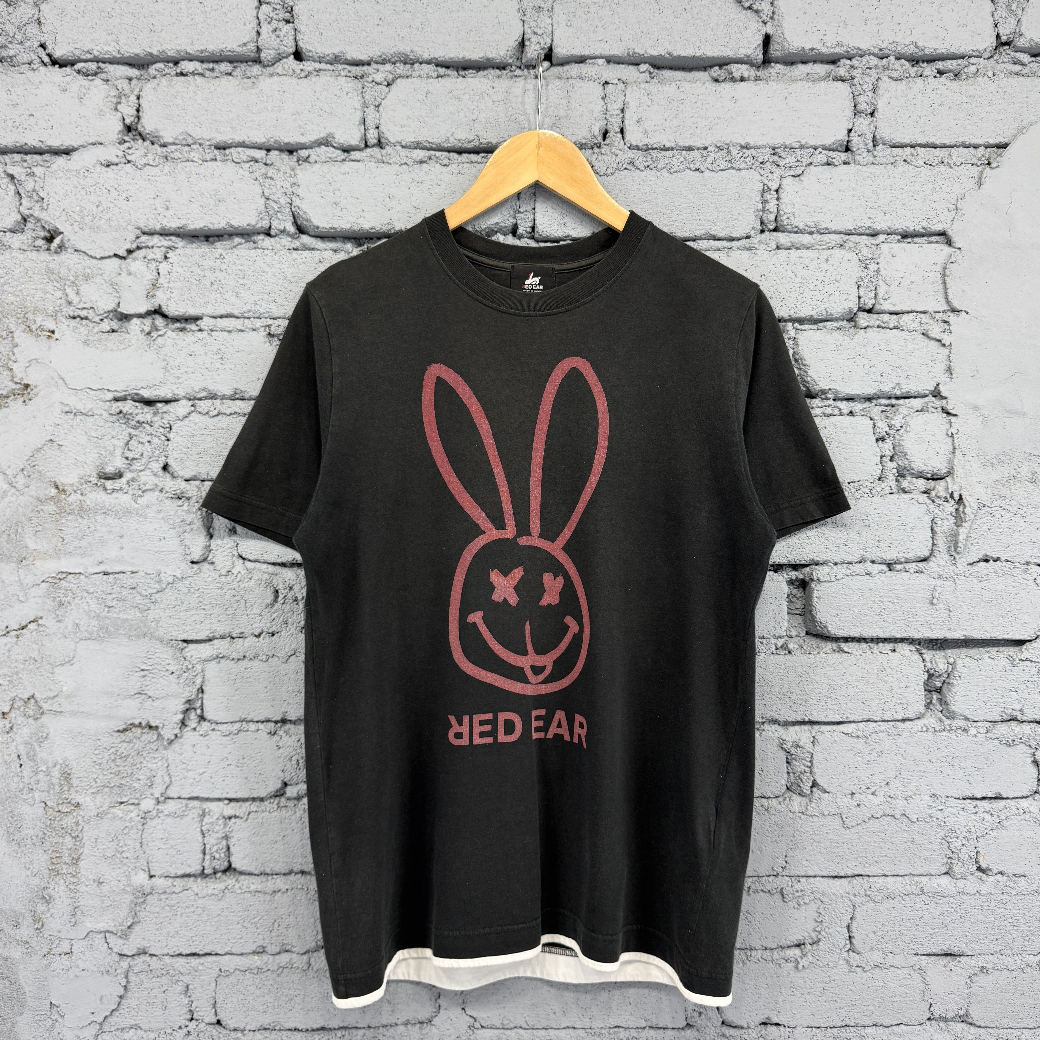 Vintage Rare Vintage Red Ear Bunny Logo Graphic by Paul Smith Size US M / EU 48-50 / 2 - 1 Thumbnail