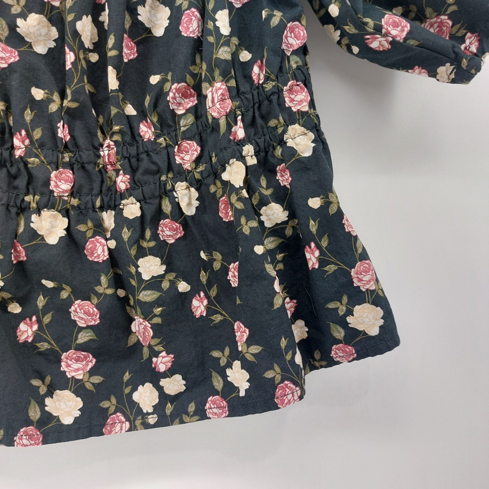 Other Celebrity Pink Floral Puff Sleeve Black Top Smocked Size L Size L / US 10 / IT 46 - 8 Thumbnail