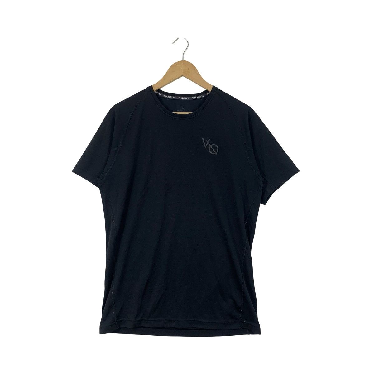 Vanquish VANQUISH Fitness Small Logo Tee Shirt Top Jersey Activewear Size US S / EU 44-46 / 1 - 1 Thumbnail