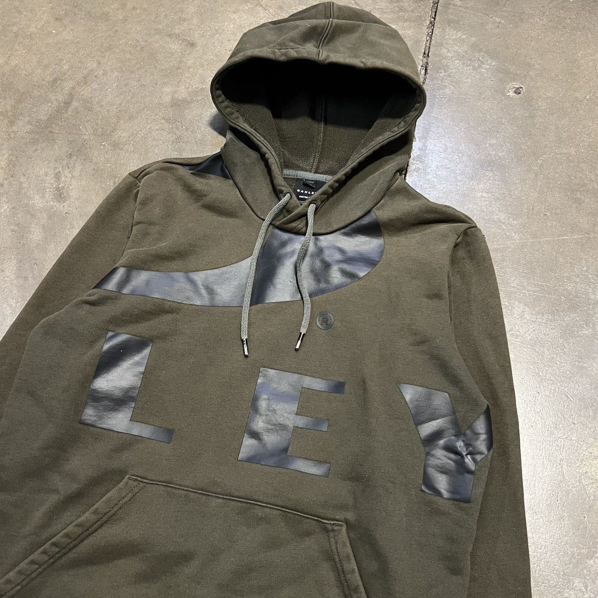 Oakley Oakley Software Hoodie Sweatshirt Big Logo Ellipse Gorpcore Size US M / EU 48-50 / 2 - 3 Thumbnail