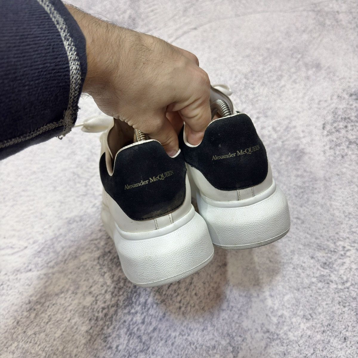 Alexander McQueen Alexander McQueen Womens White Sneakers US9.5 UK6 EU39.5 Size US 9.5 / IT 39.5 - 10 Thumbnail