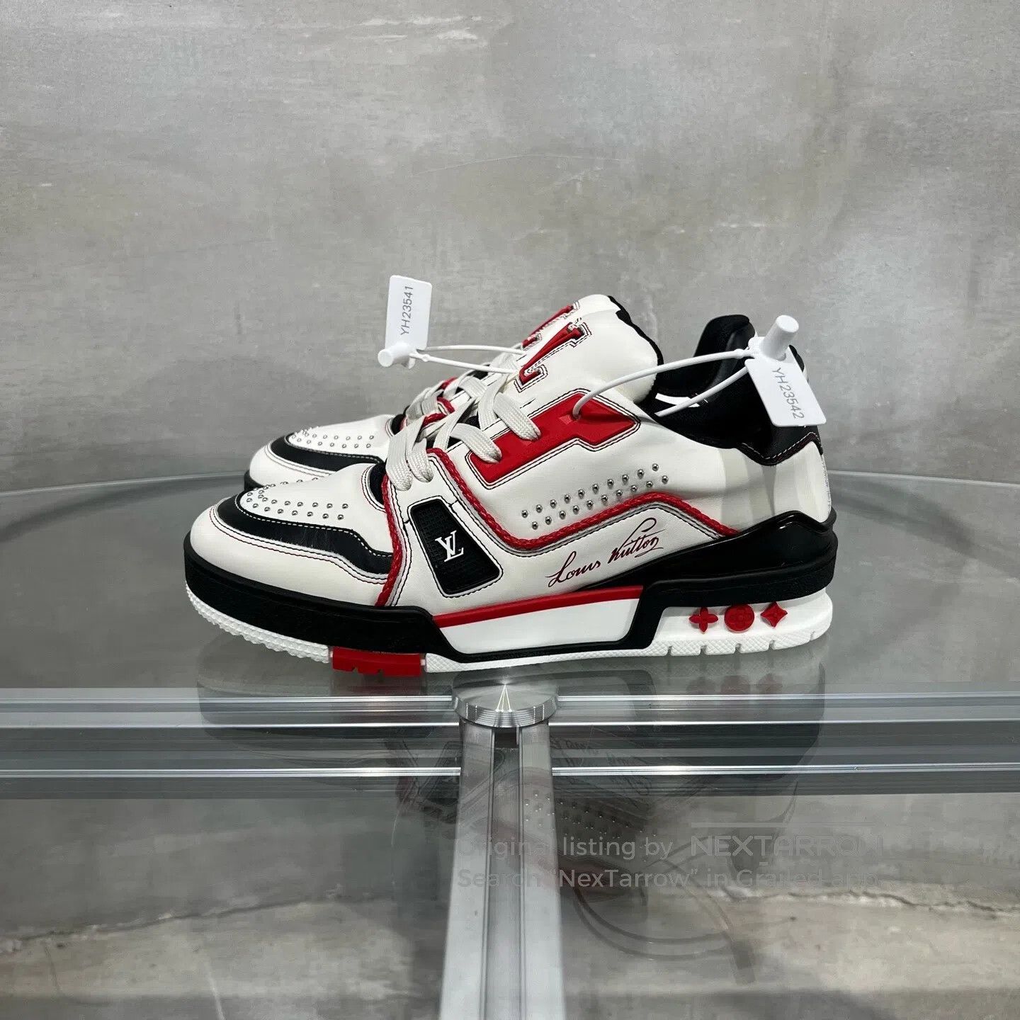 Louis Vuitton Louis Vuitton Trainer Black and Red Willow Nail shoes Size US 5.5 / IT 35.5 - 3 Thumbnail