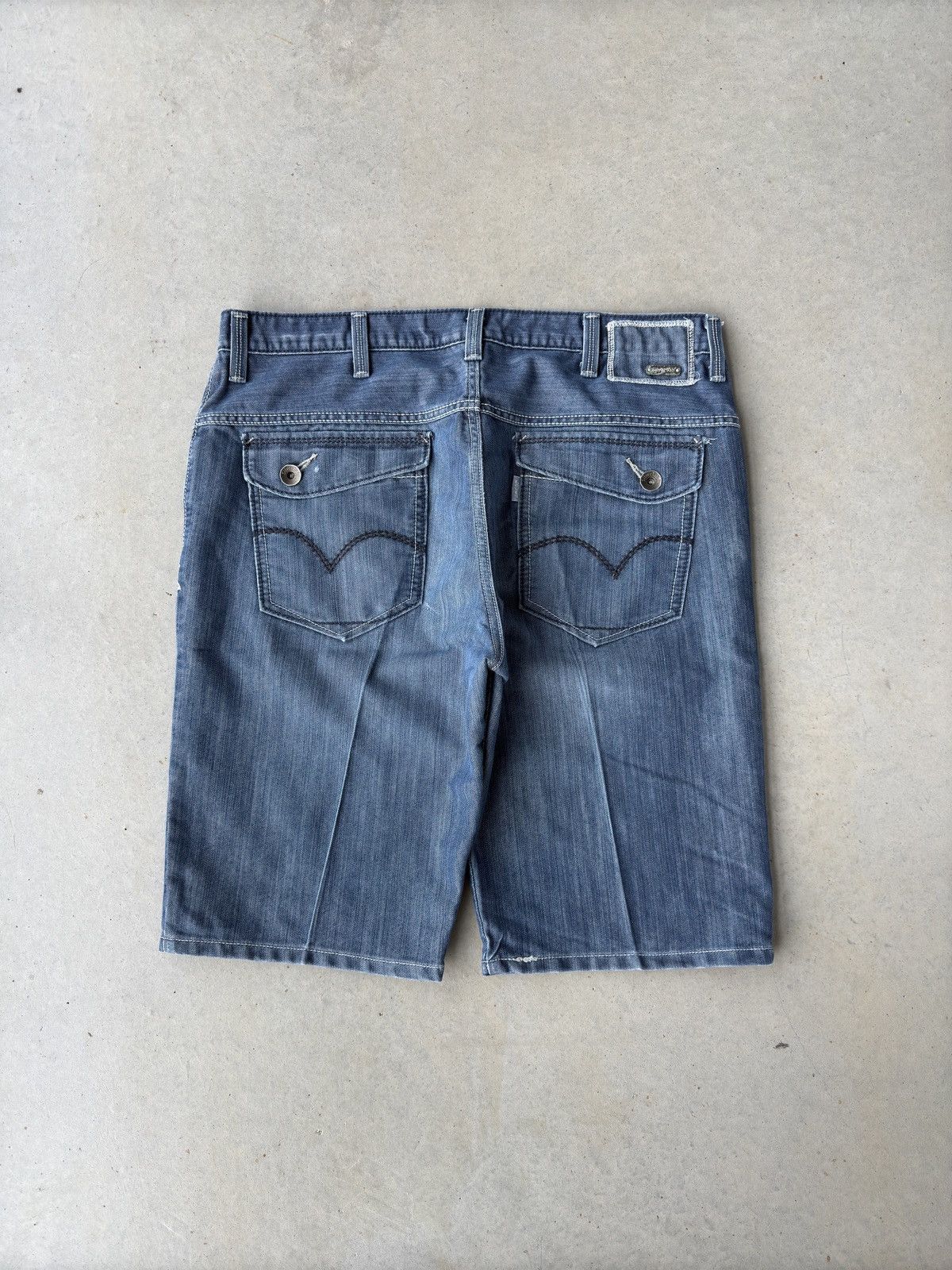 Levi's Vintage Y2K Levi’s Silvertab Wide Leg Shorts Size US 38 / EU 54 - 1 Thumbnail