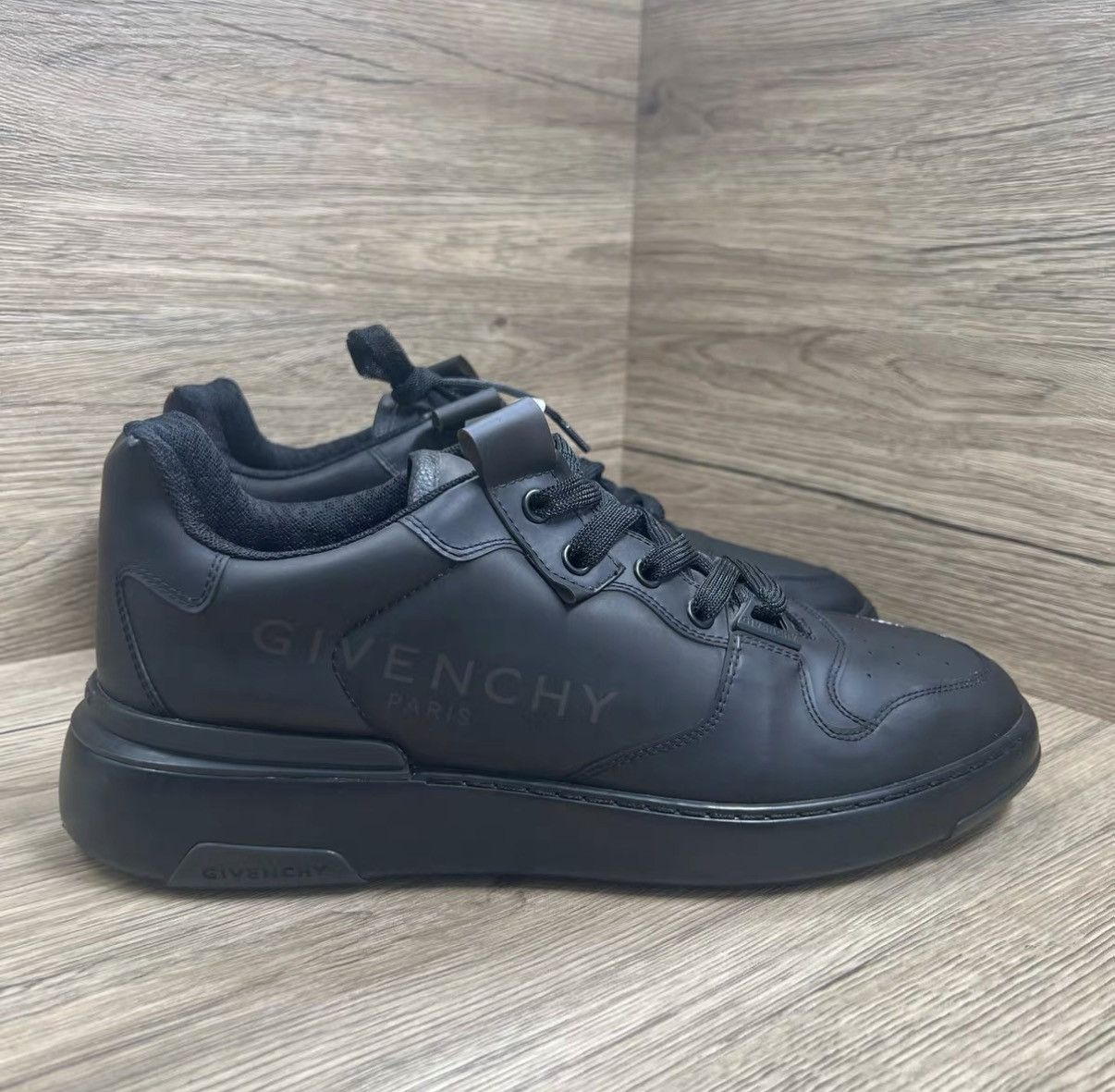 Givenchy Givenchy Black Sneakers J41 Size US 10 / EU 43 - 3 Thumbnail
