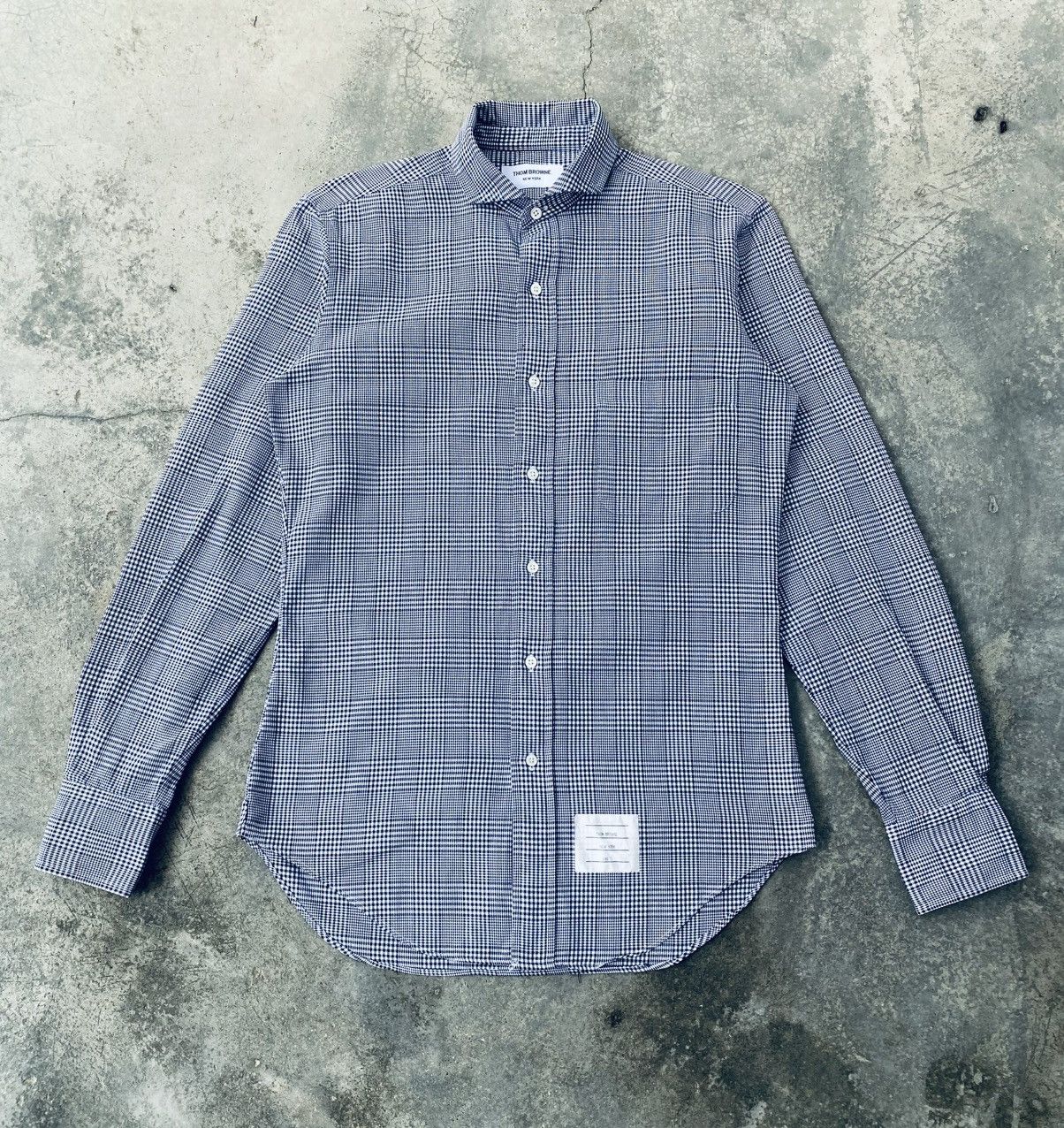 Thom Browne Thom Browne New York Button Ups Long Sleeve Size M / US 6-8 / IT 42-44 - 1 Thumbnail