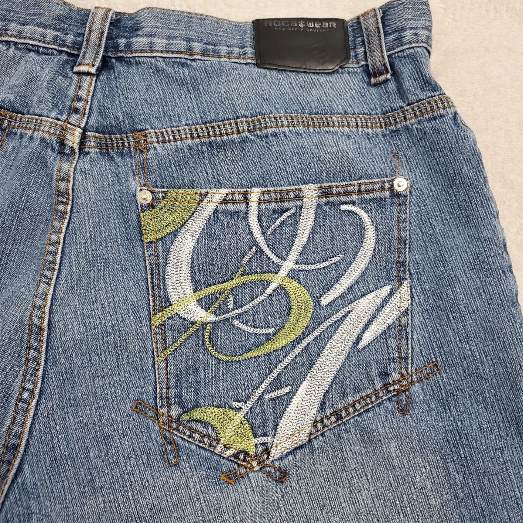 Rocawear Rocawear Jean Shorts Men 40 Embroidered Pockets Denim Baggy Hip Hop Y2K 38x12 Denim Baggy 5-Pocket Rocawear Mens Bermuda Hip Hop Y2K Size US 40 / EU 56 - 5 Thumbnail