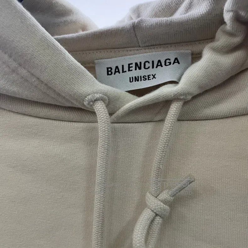 Balenciaga Balenciaga Rotating logo off-white hoodie Size US XS / EU 42 / 0 - 4 Thumbnail