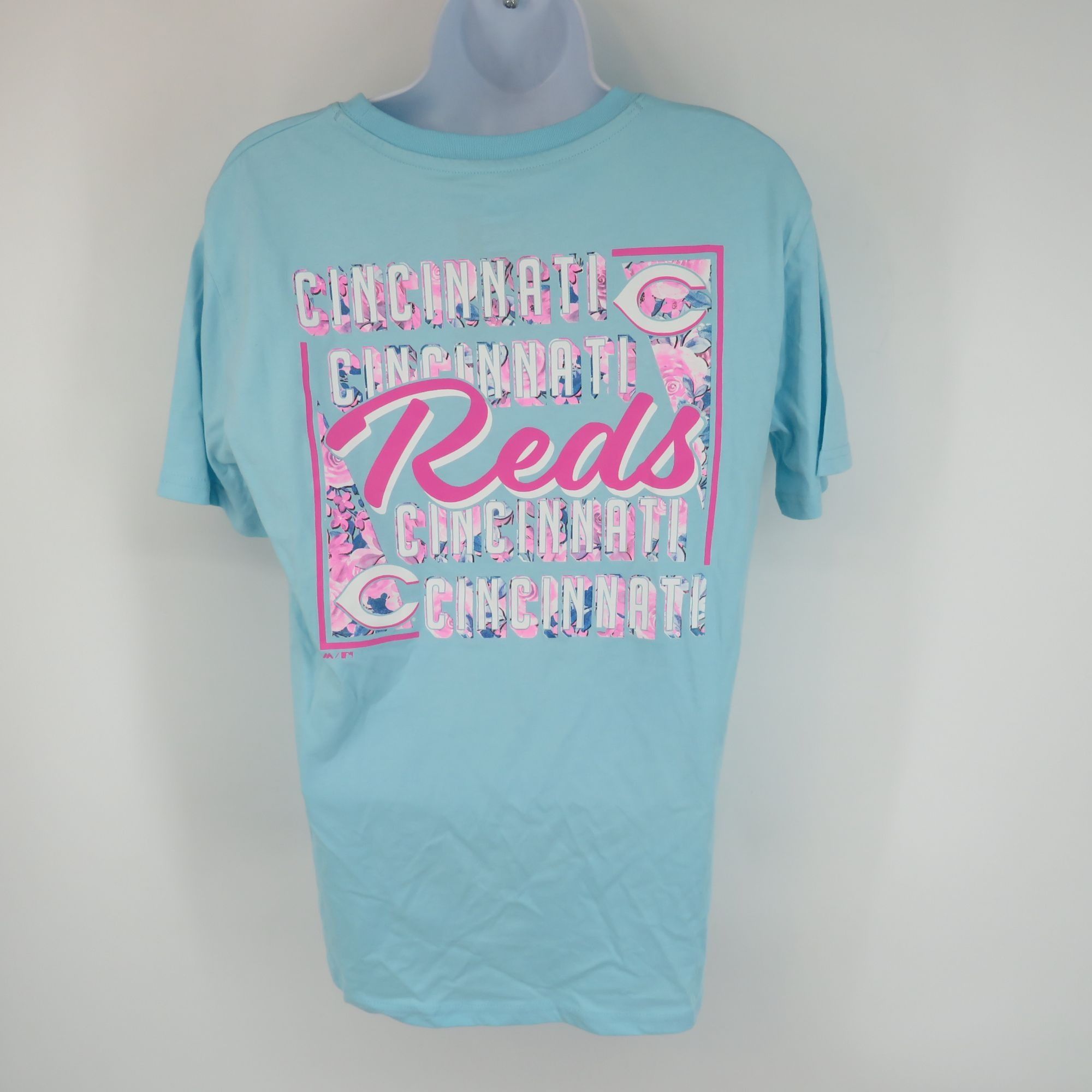 Majestic Cincinnati Reds Women's Blue Pink Graphic Tee Small NWT Size S / US 4 / IT 40 - 3 Thumbnail