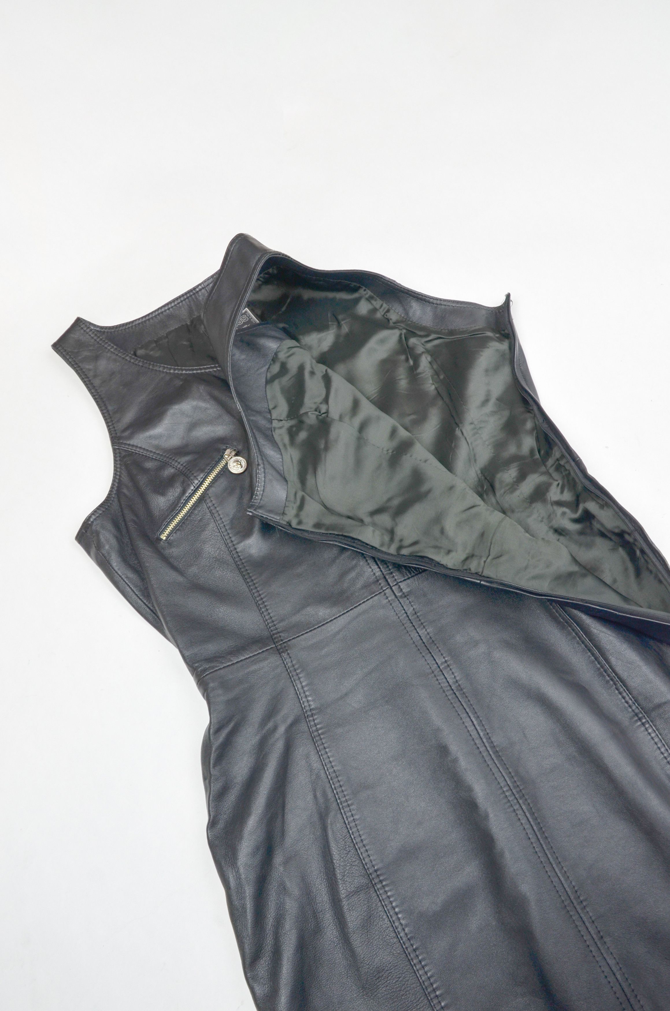 Versace × Versus Versace VERSUS VERSACE Rare Leather Mini Dress - S Size S / US 4 / IT 40 - 7 Thumbnail