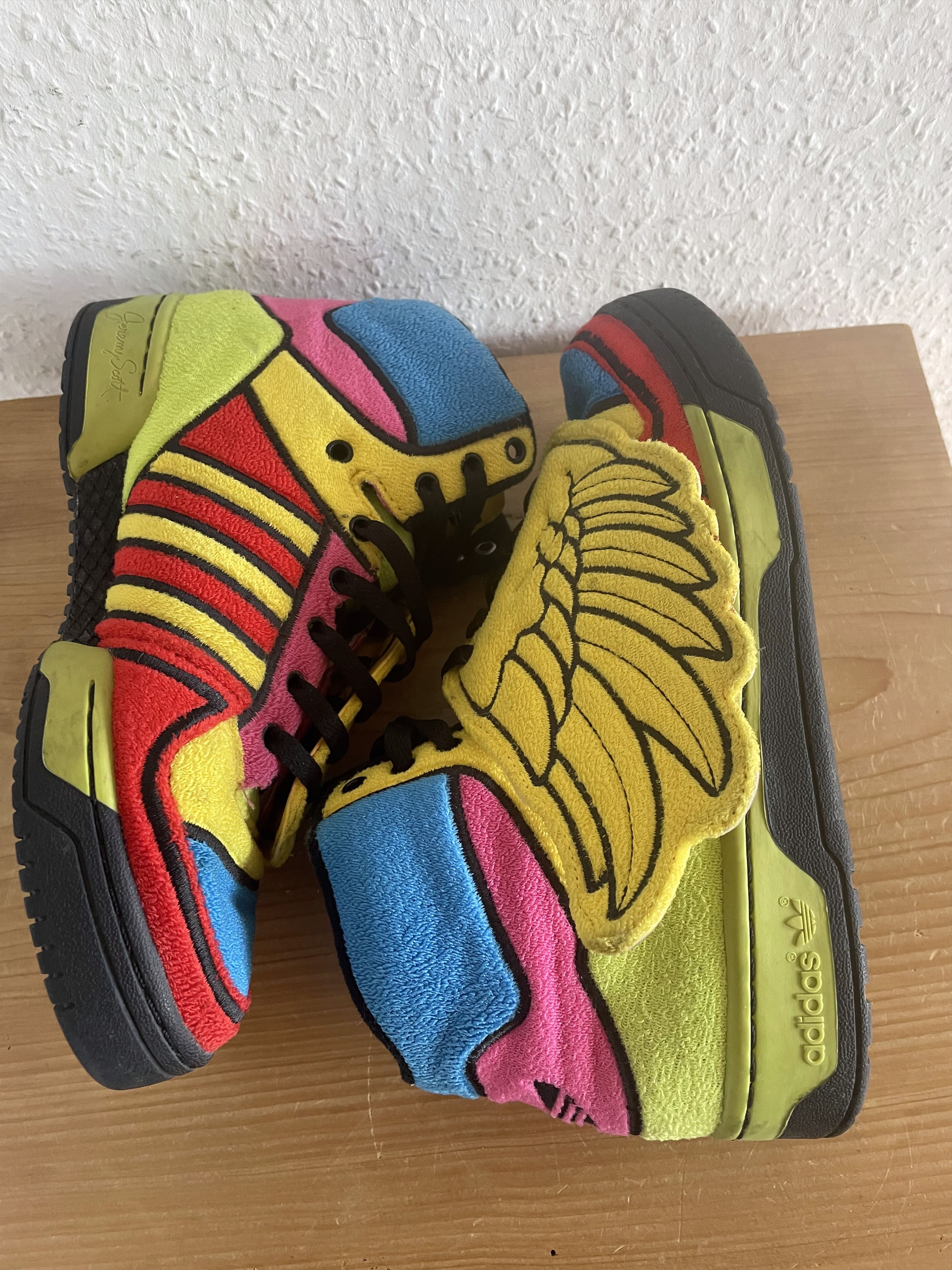 Adidas × Jeremy Scott JS Wings 1.0 Rainbow Fleece Size US 7.5 / EU 40-41 - 9 Thumbnail