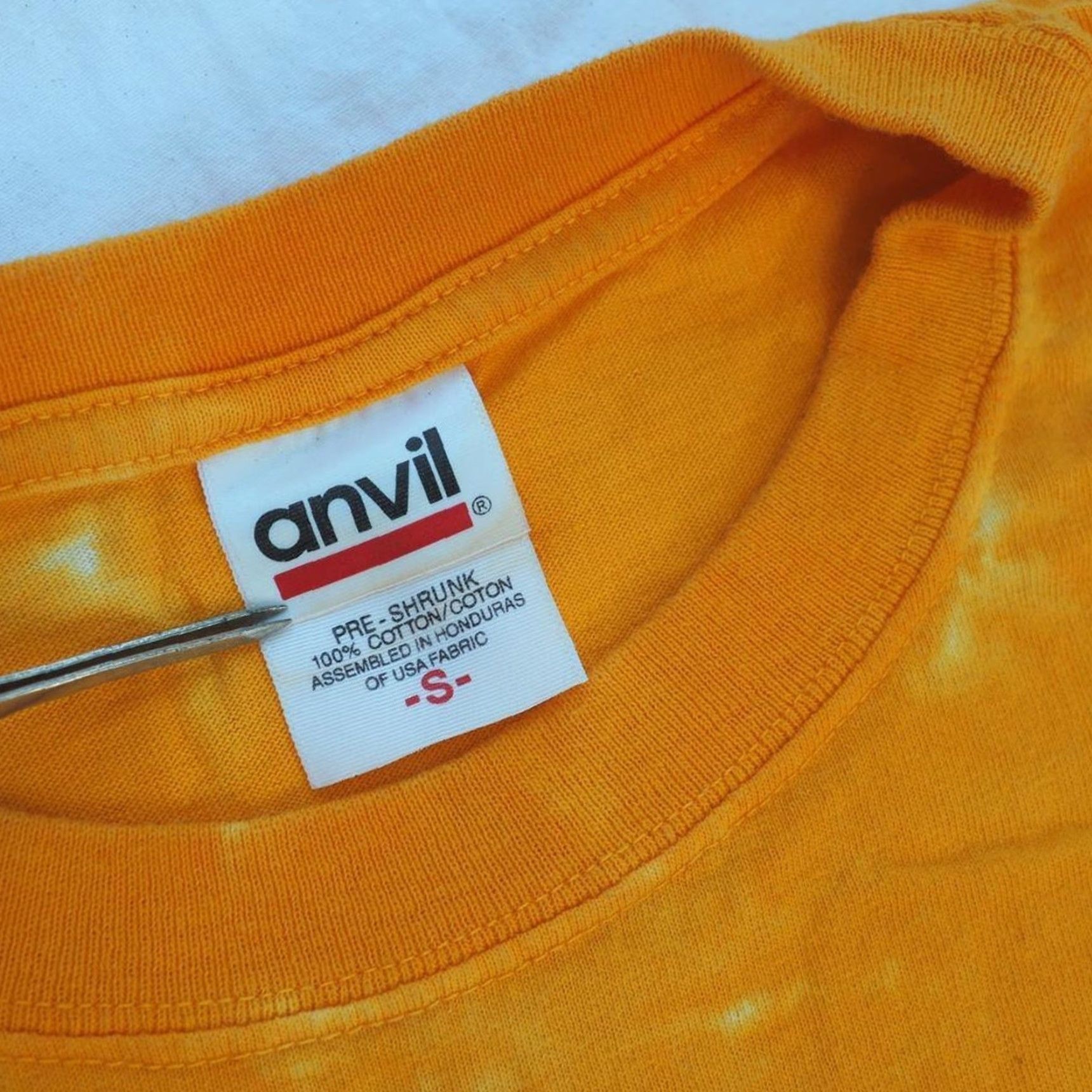 Anvil VINTAGE Hippiefest 2006 T-shirt Tie Dye Size S Blood, Sweat & Tears, Rare Earth Unisex Shirt Mens Size US S / EU 44-46 / 1 - 2 Thumbnail