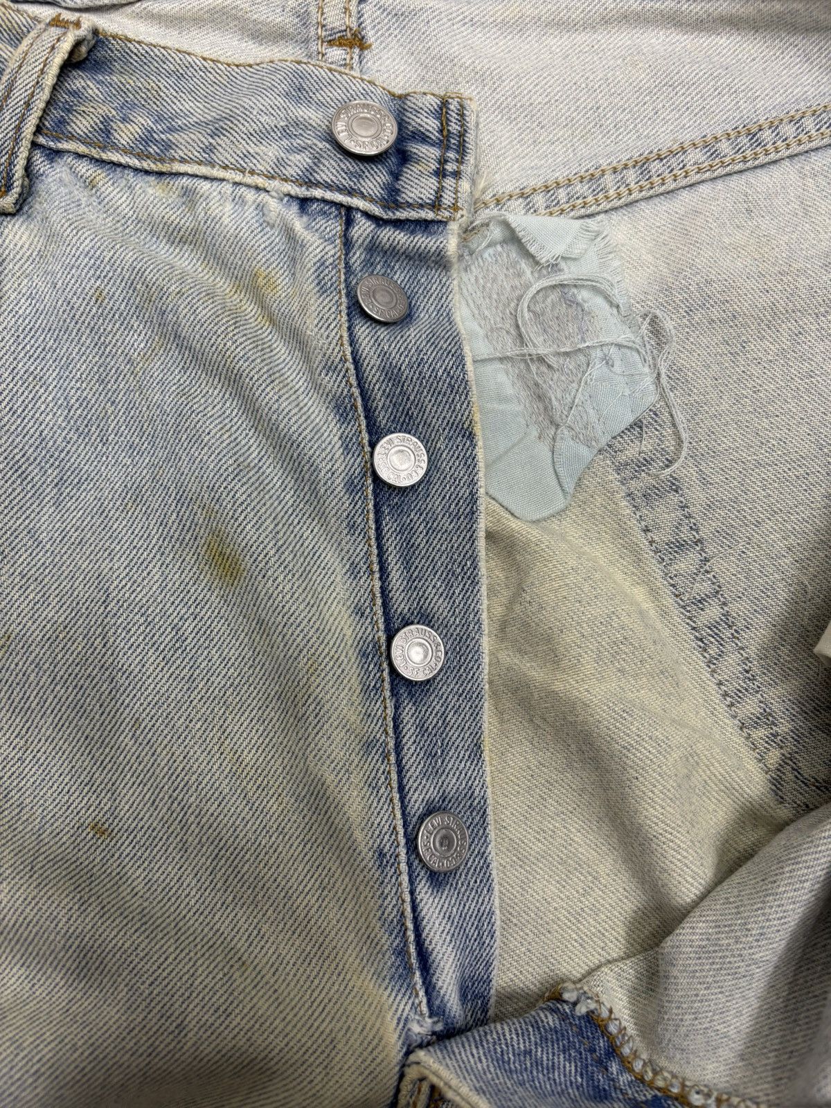 Levi's 🔥VINTAGE LEVIS 501 SICK DISTRESSED DENIM JEANS Size US 36 / EU 52 - 8 Thumbnail