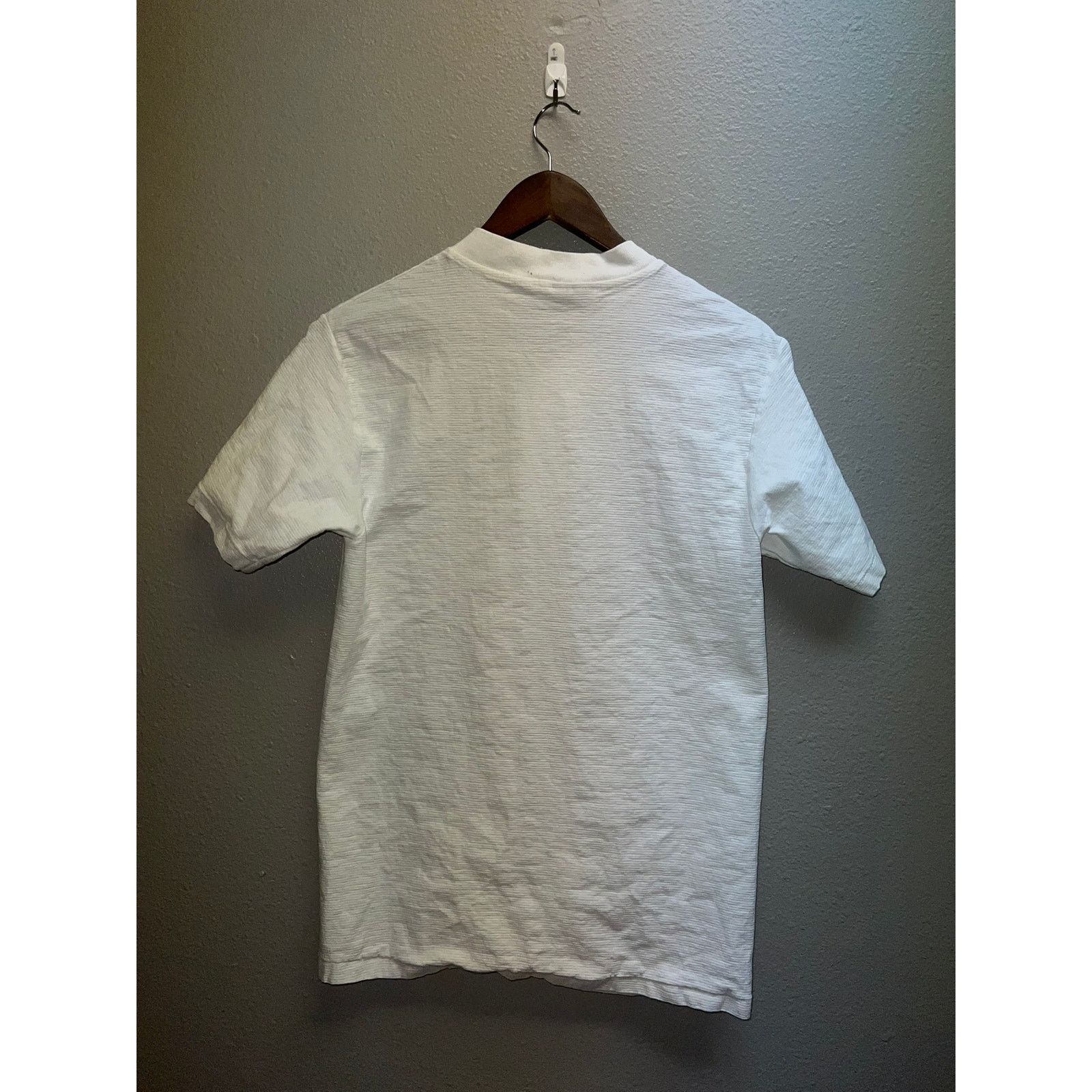 Vintage 90s Vintage Reno Nevada Wolf 1/4 Button White Shirt 1990s M Size US M / EU 48-50 / 2 - 8 Thumbnail