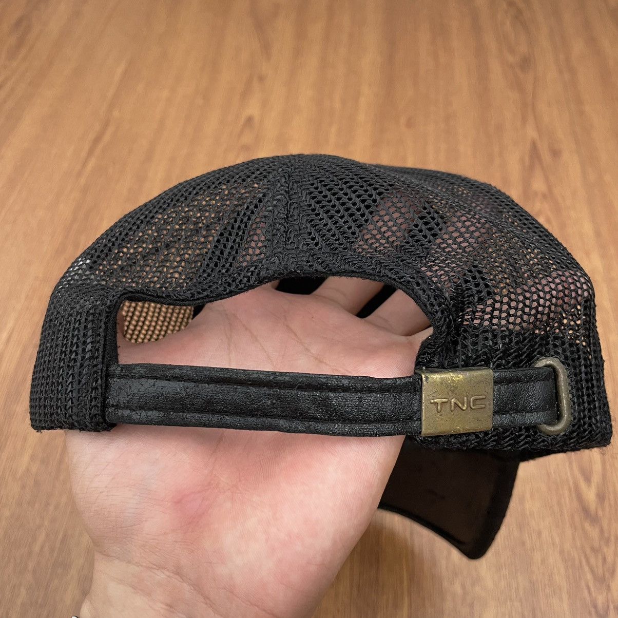 If Six Was Nine × Japanese Brand × Le Grande Bleu (L.G.B.) Black cross studded blink blink hat Size ONE SIZE - 3 Thumbnail