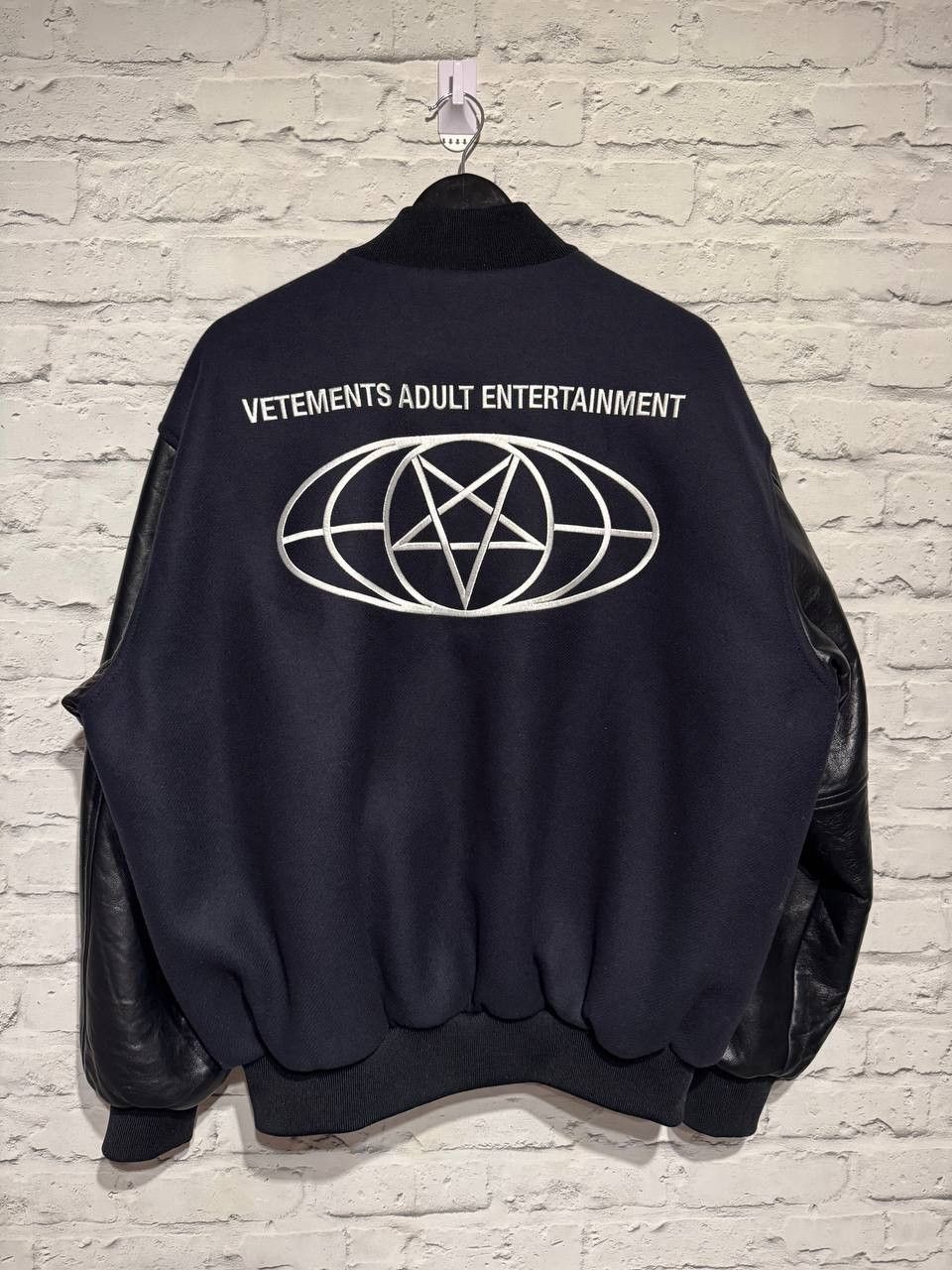 Vetements Restricted 18+ Bomber Size US S / EU 44-46 / 1 - 2 Thumbnail