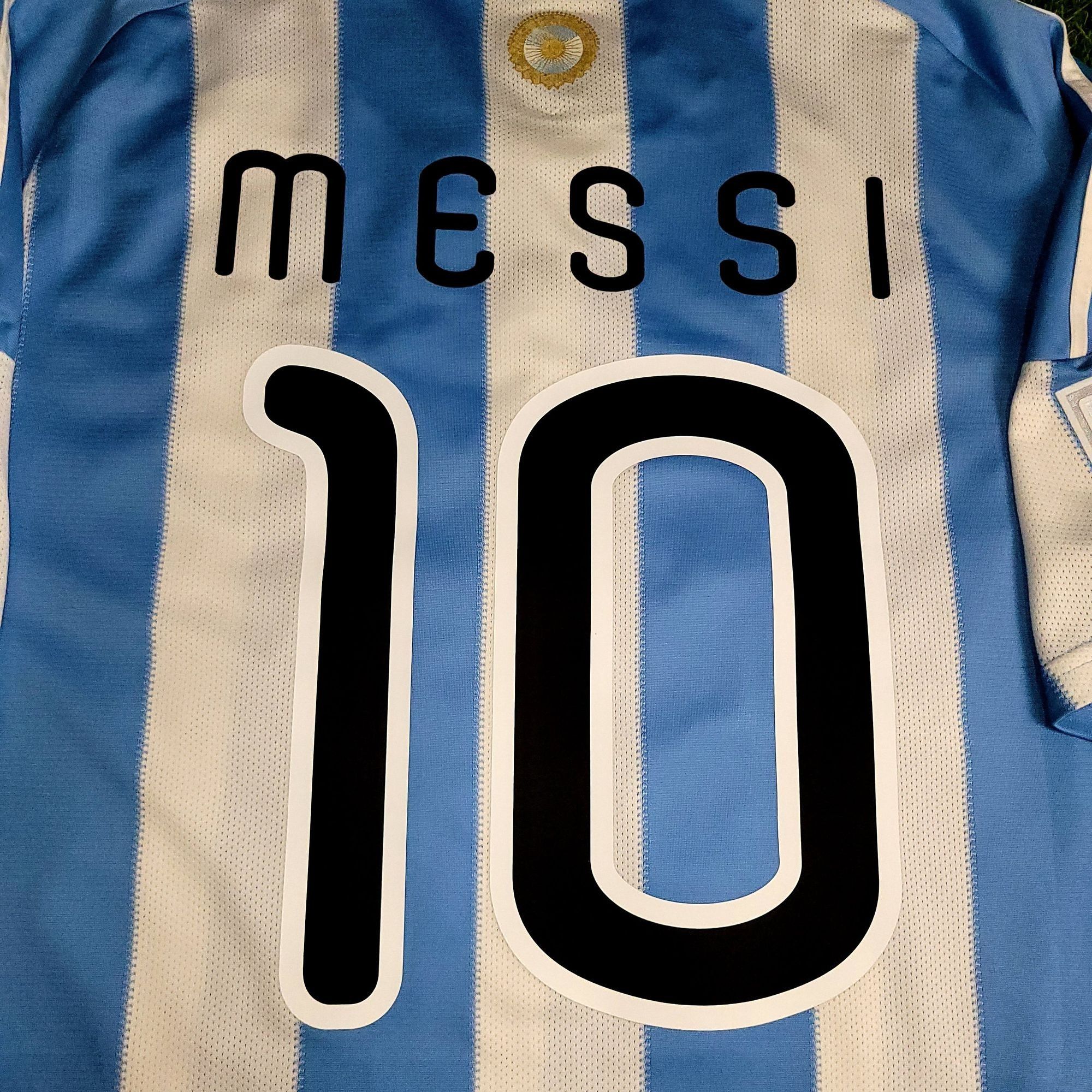 Adidas Messi Argentina 2010 WORLD CUP Home Soccer Jersey L Size US L / EU 52-54 / 3 - 4 Thumbnail