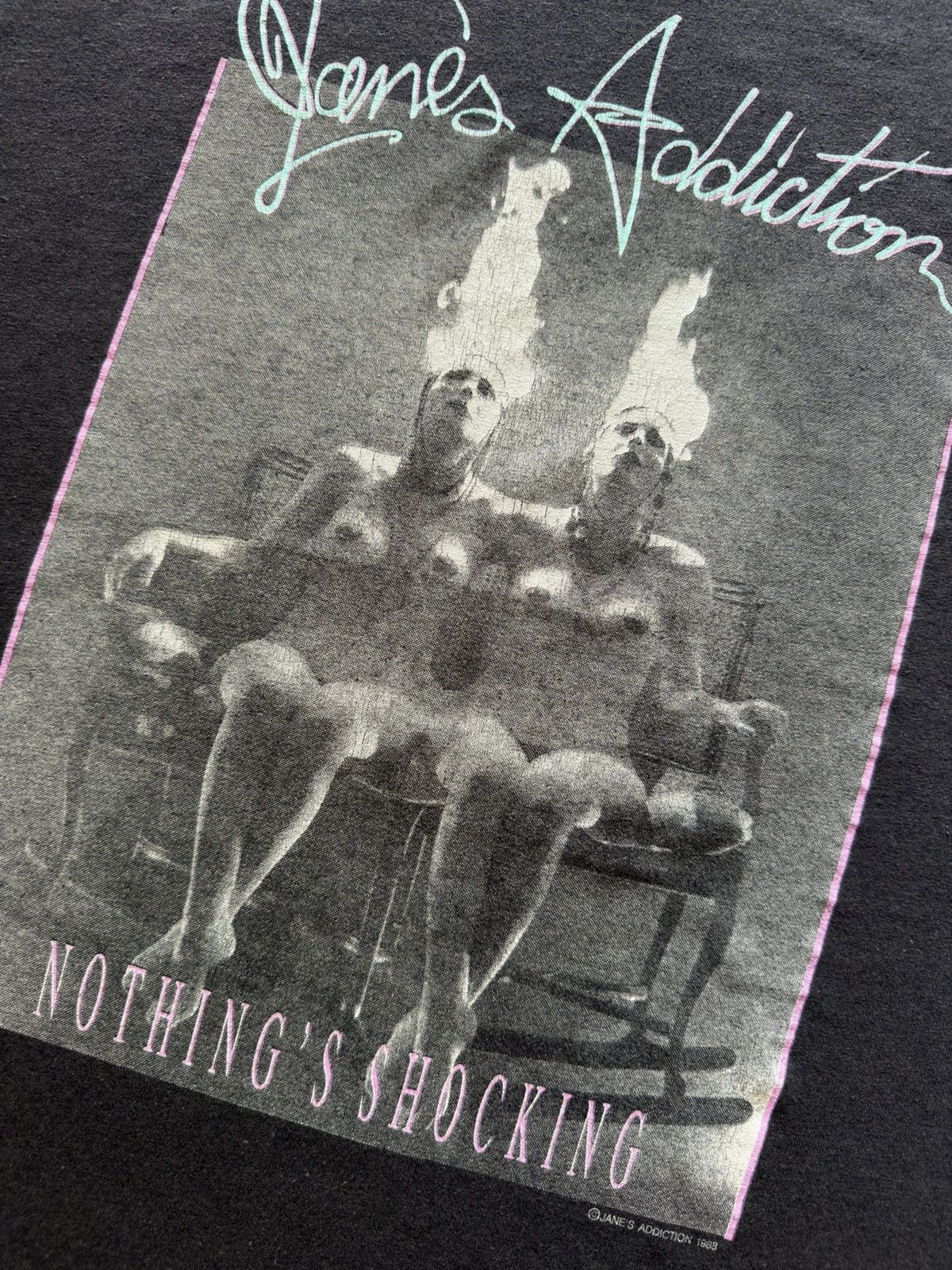 Band Tees VINTAGE ©️1988 JANES ADDICTION TEE,SHIRT Size US L / EU 52-54 / 3 - 5 Thumbnail