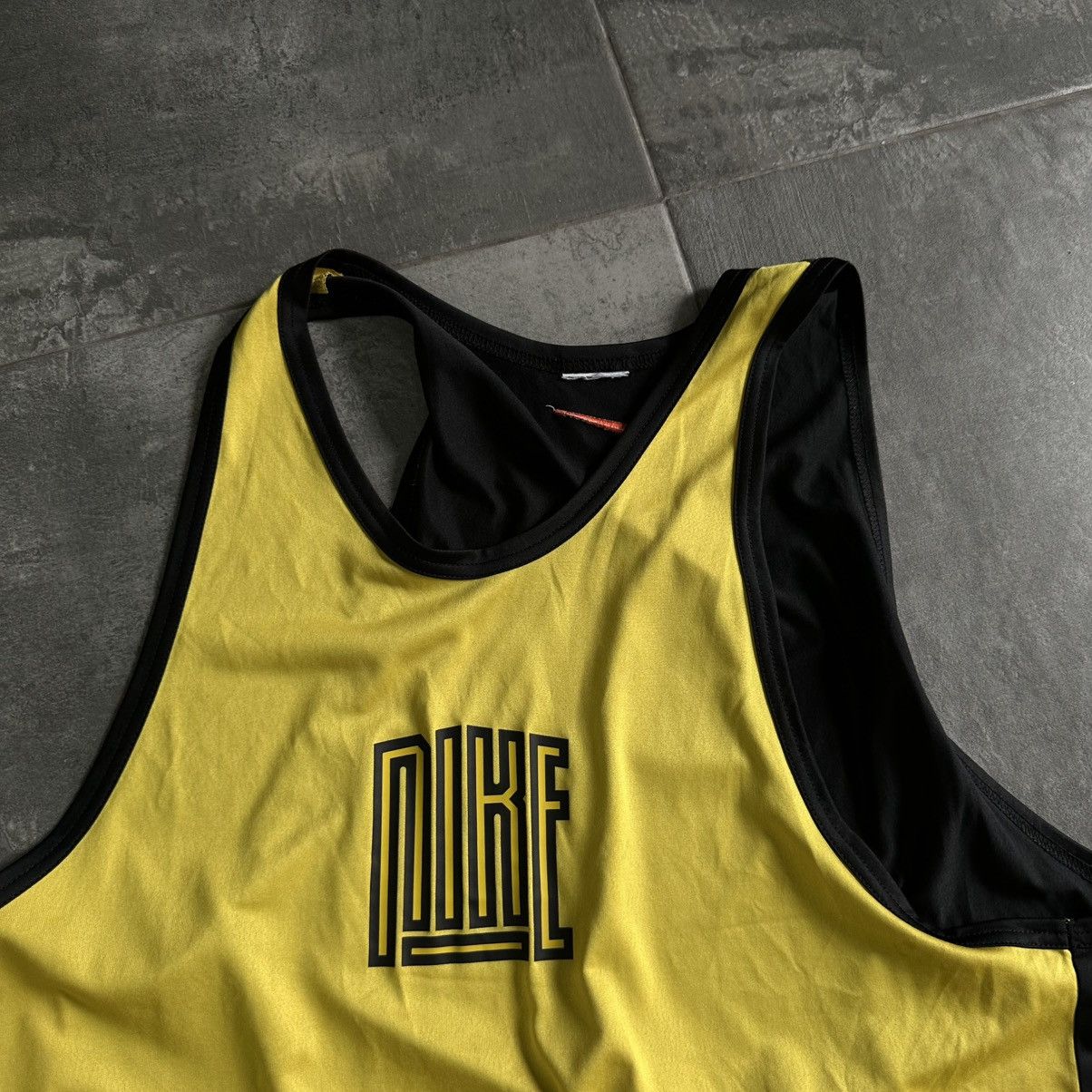 Nike × Vintage Vintage Nike Tank Top Big Logo Y2K 00s USA Sleeveless Size US XL / EU 56 / 4 - 8 Thumbnail