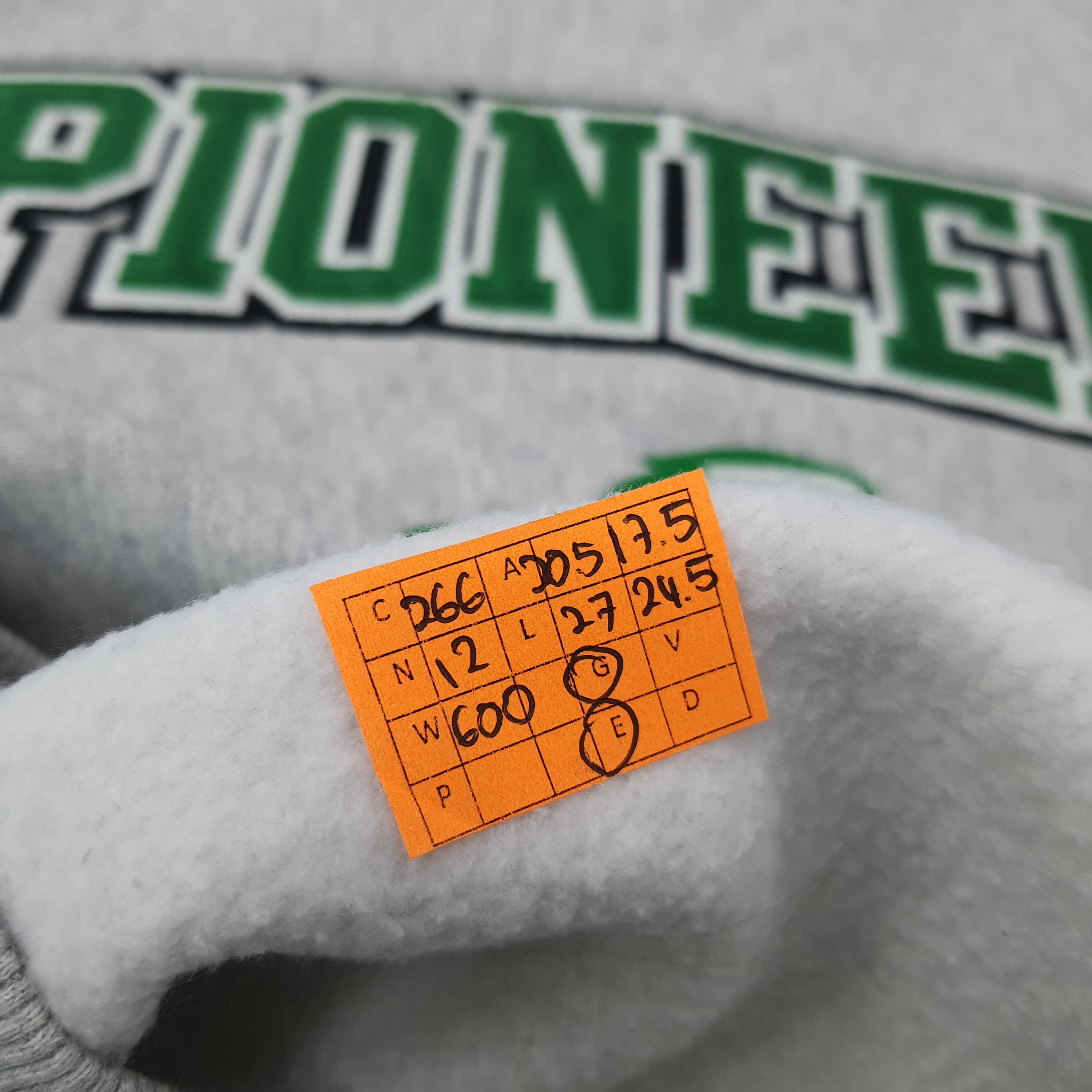 Vintage Vintage St. Paul Pioneers Football Sweatshirt C266N12 Size US S / EU 44-46 / 1 - 8 Thumbnail