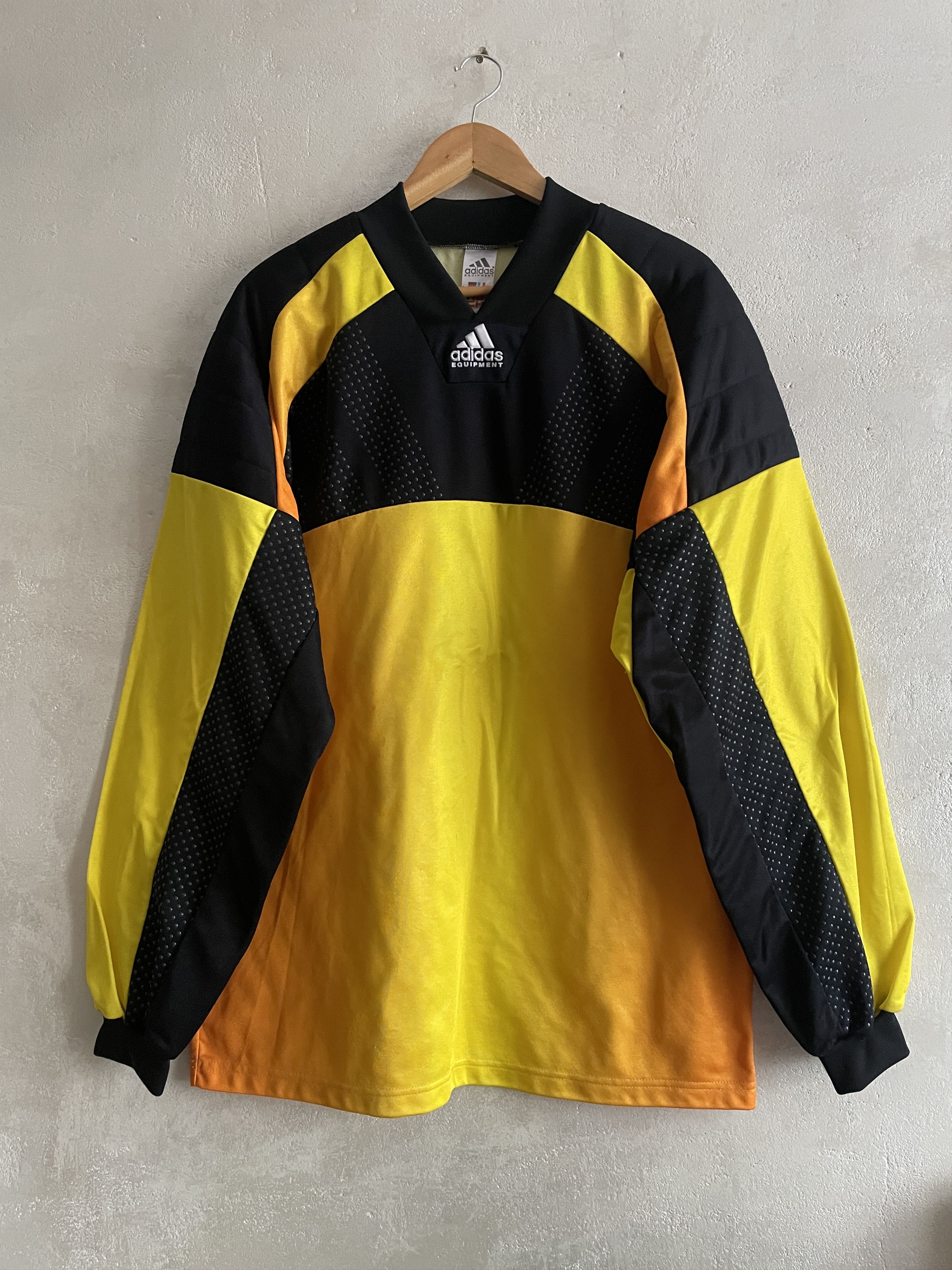 Adidas Adidas Equipment 90s Vintage Goalkeeper Shirt Jersey Size US XL / EU 56 / 4 - 1 Thumbnail