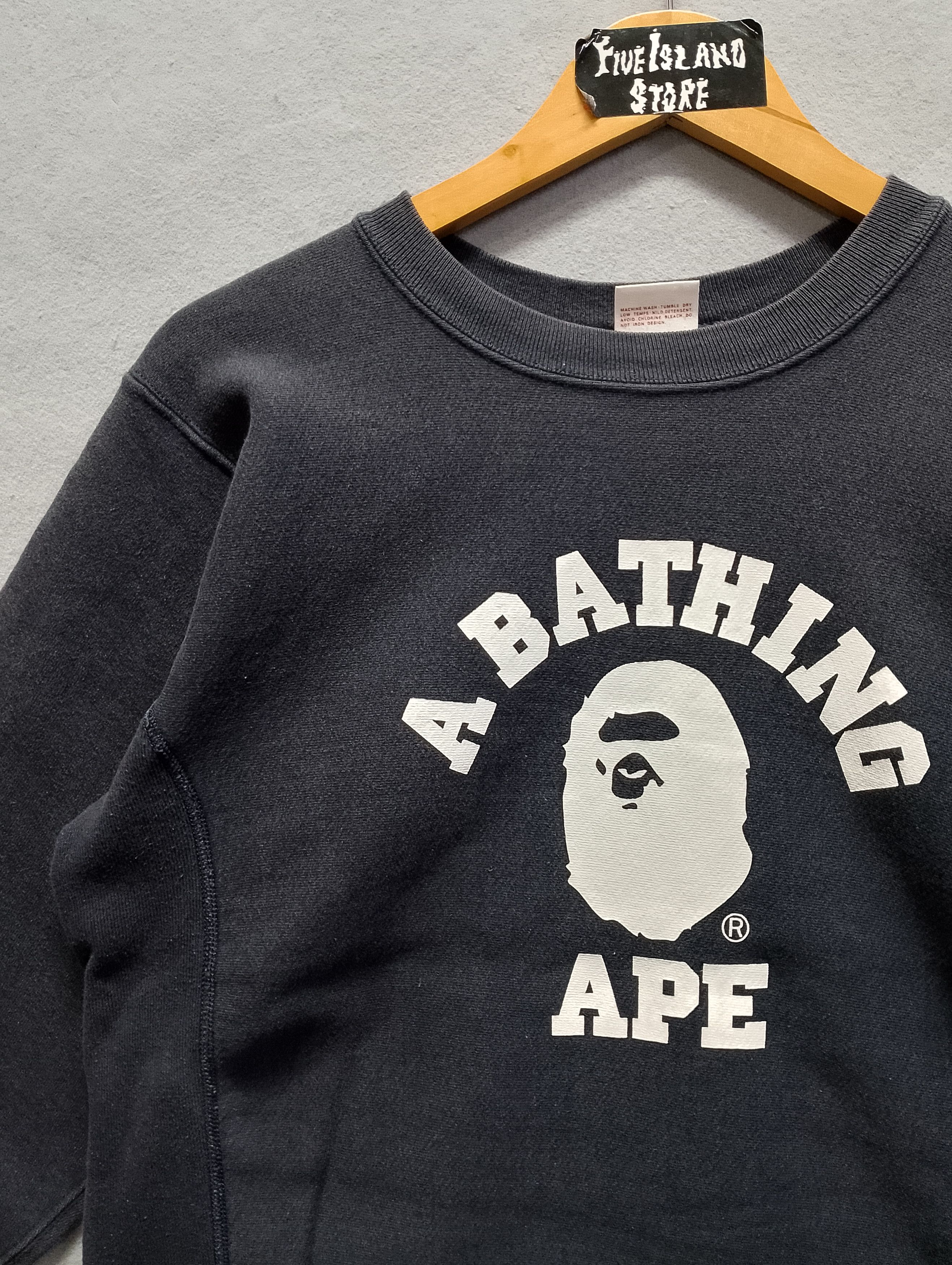 Bape × Champion Vintage A Bathing Ape x Champion Reverse Weave Sweatshirt Size US M / EU 48-50 / 2 - 2 Thumbnail