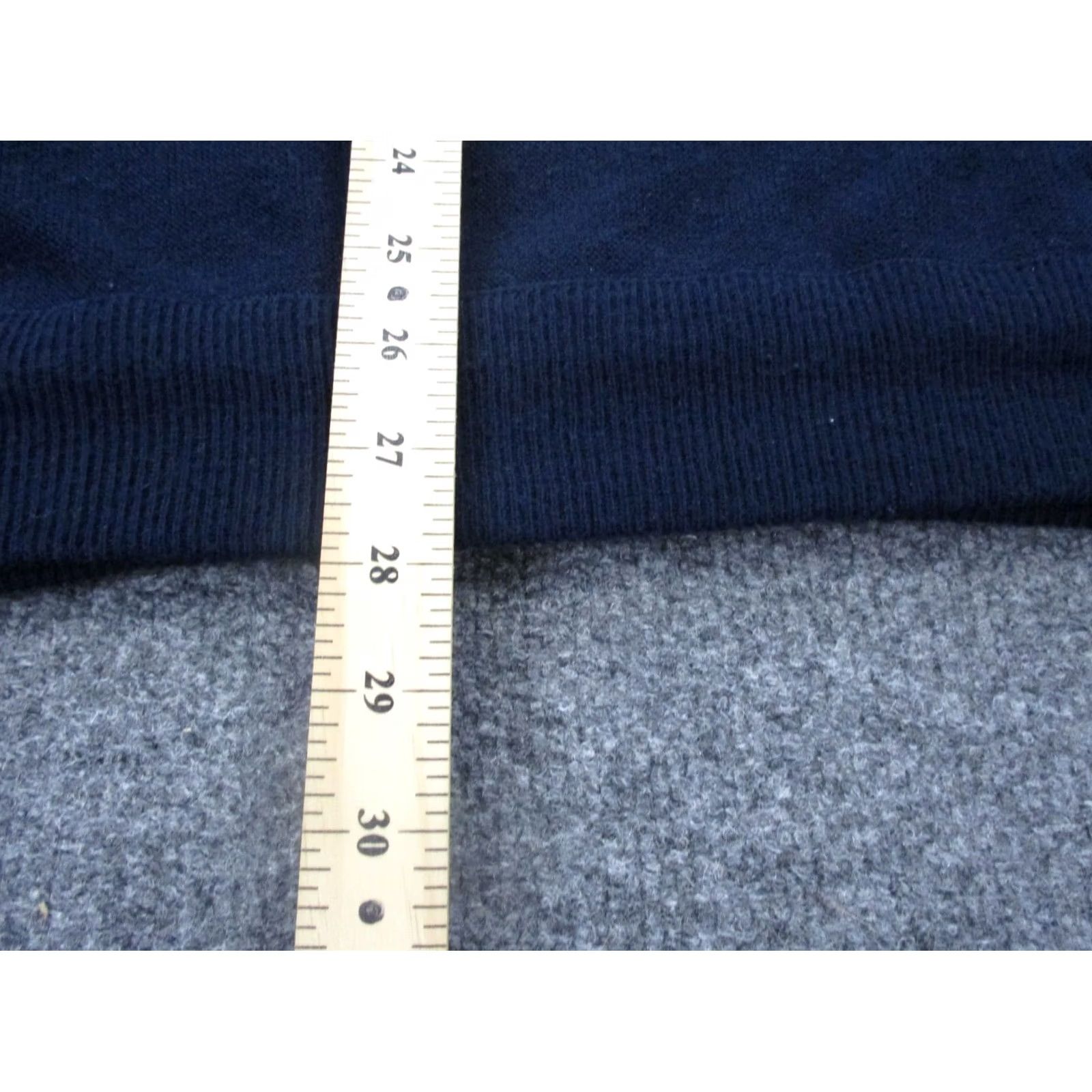Lacoste VINTAGE Lacoste Sweater Mens XL Blue Acrylic Golf Pullover Logo US Made Size US XL / EU 56 / 4 - 4 Thumbnail