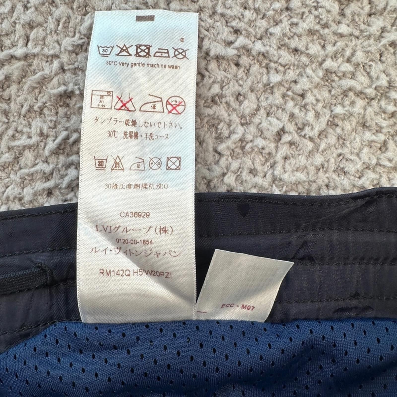 Louis Vuitton Louis Vuitton Monogram Swim Shorts Blue Men S Made in Italy Size US 30 / EU 46 - 9 Thumbnail