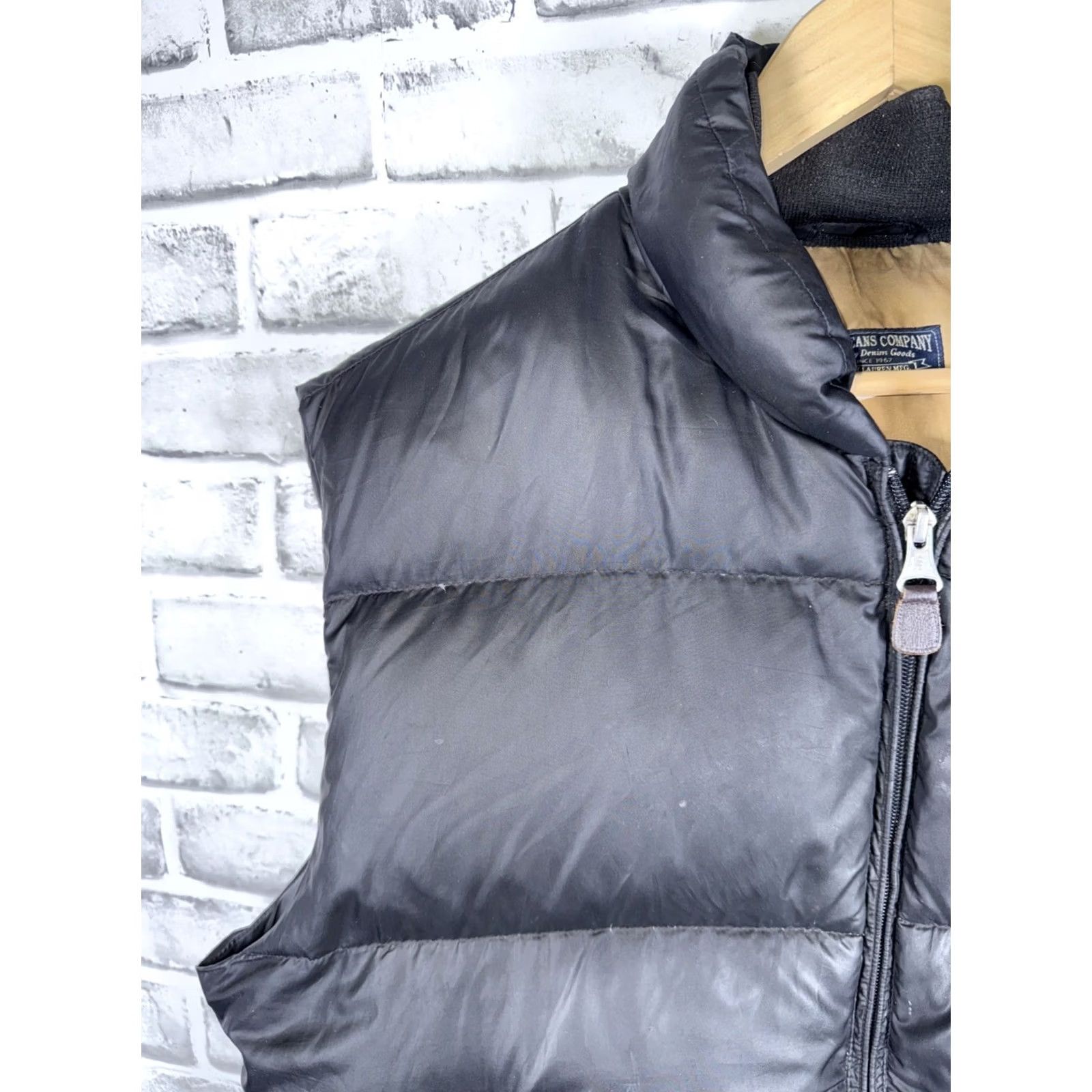 Vintage Polo Jeans Company Vest Puffer Down Insulated Outerwear Jacket Winter MENS L Black Zip Pockets Quilted Logo Full Zip Slit? Size US L / EU 52-54 / 3 - 5 Thumbnail