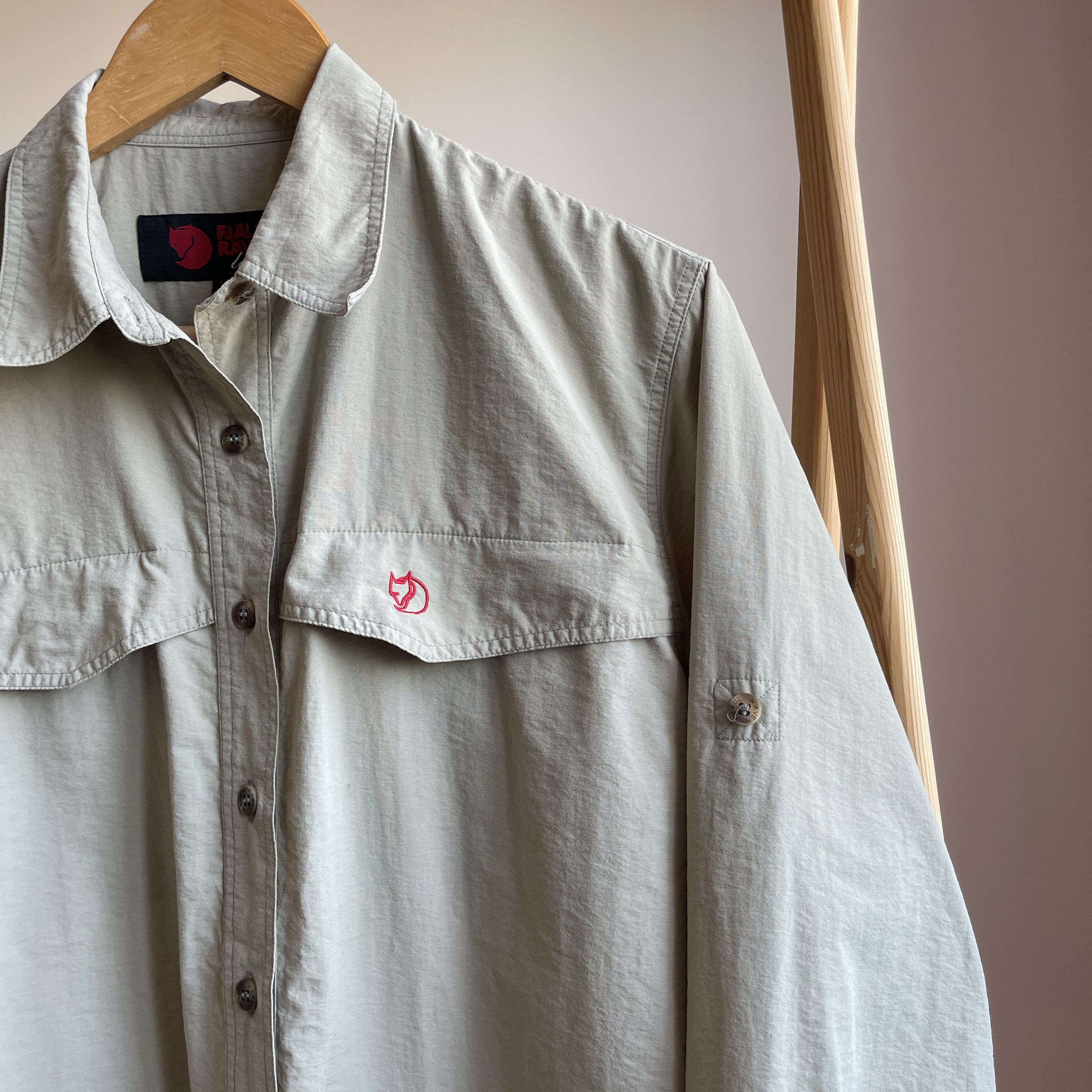 Fjallraven Fjallraven Womens Nylon Hiking Outdoor Shirt Size M Size M / US 6-8 / IT 42-44 - 4 Thumbnail
