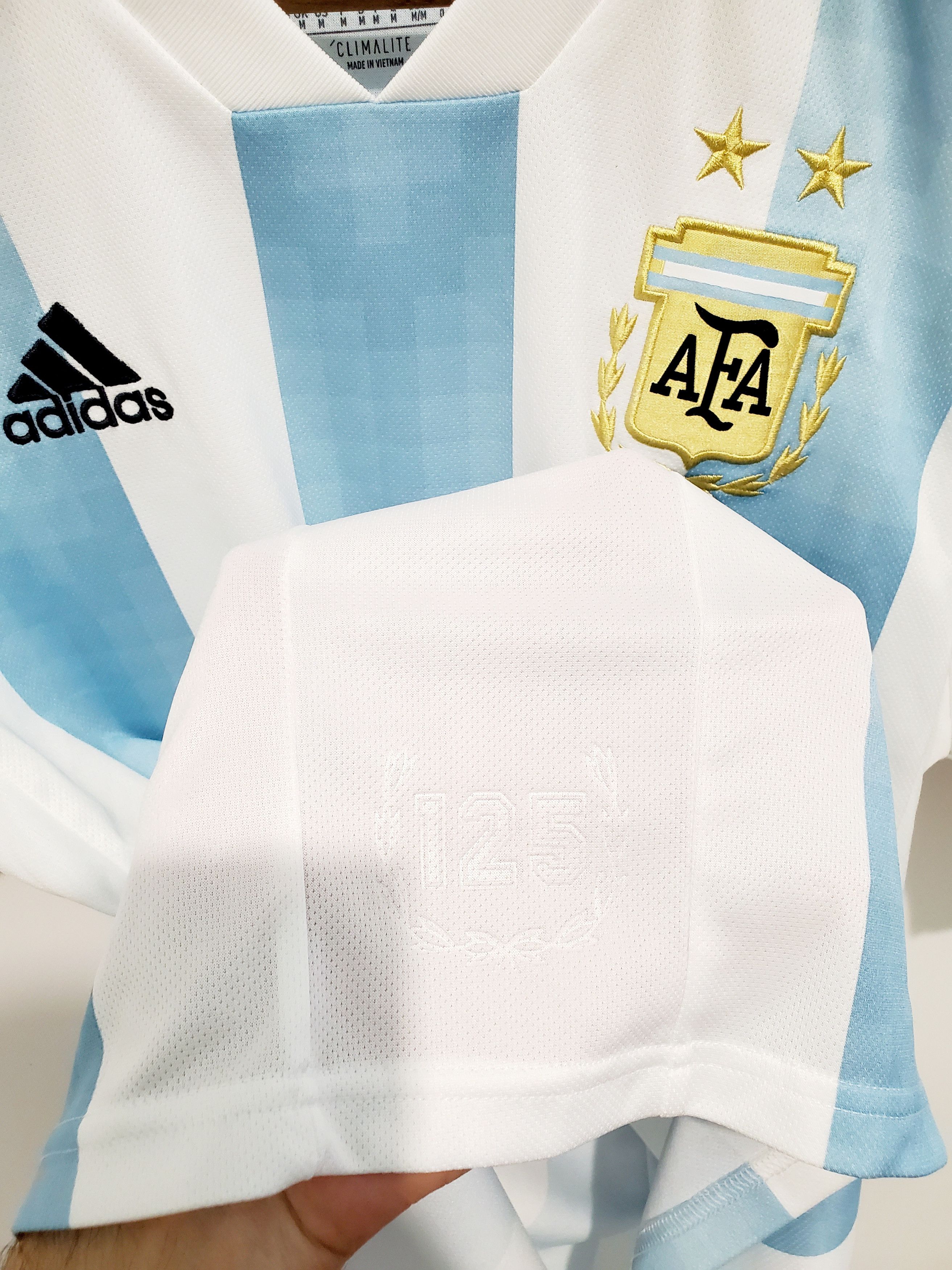 Adidas ARGENTINA 2018 2019 HOME SOCCER JERSEY ADIDAS M Size US M / EU 48-50 / 2 - 6 Thumbnail