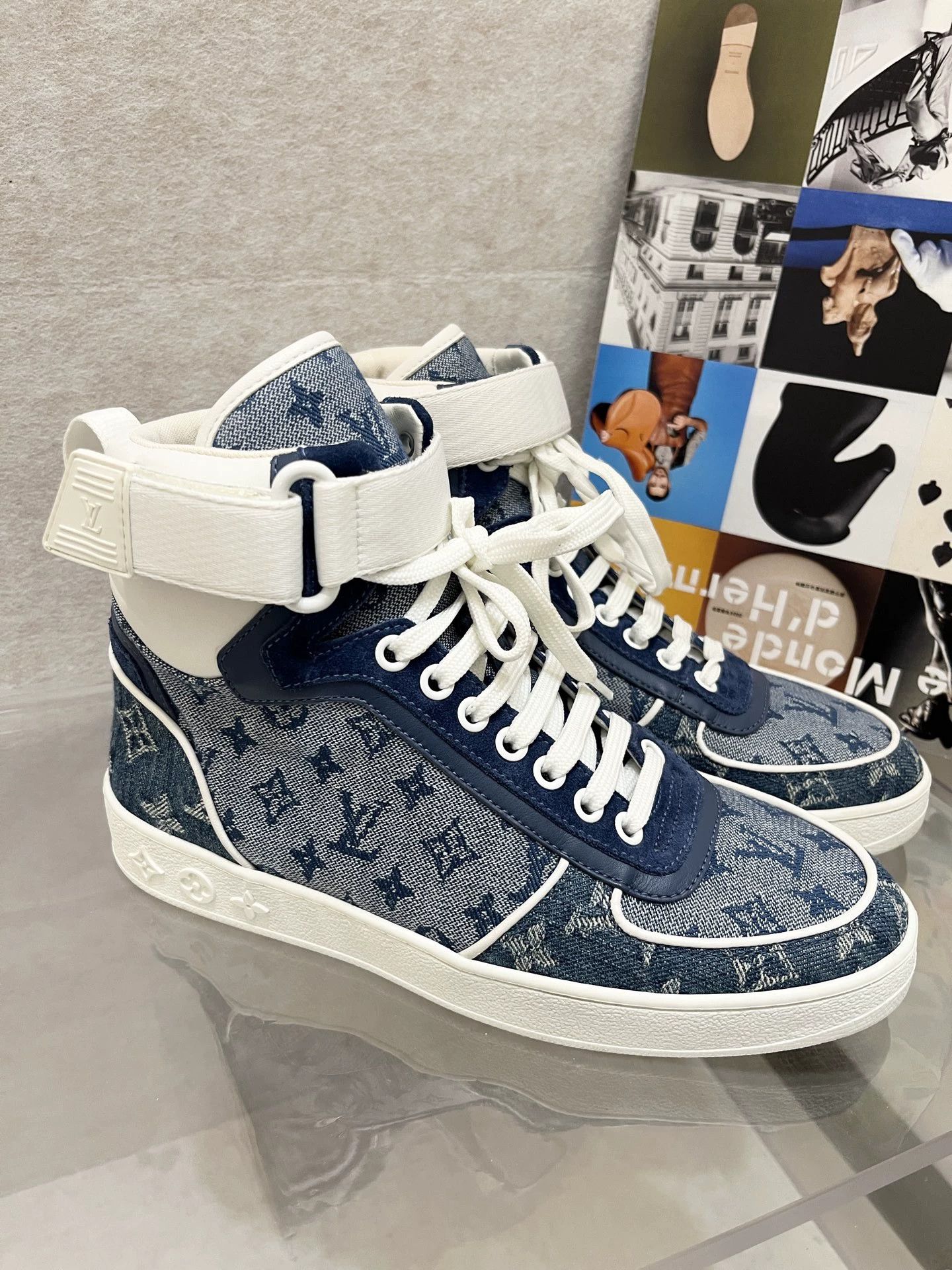 Louis Vuitton LV Blue Denim High-Top Sneaker EUR 36 Pre-Owned Size US 5.5 / IT 35.5 - 2 Thumbnail