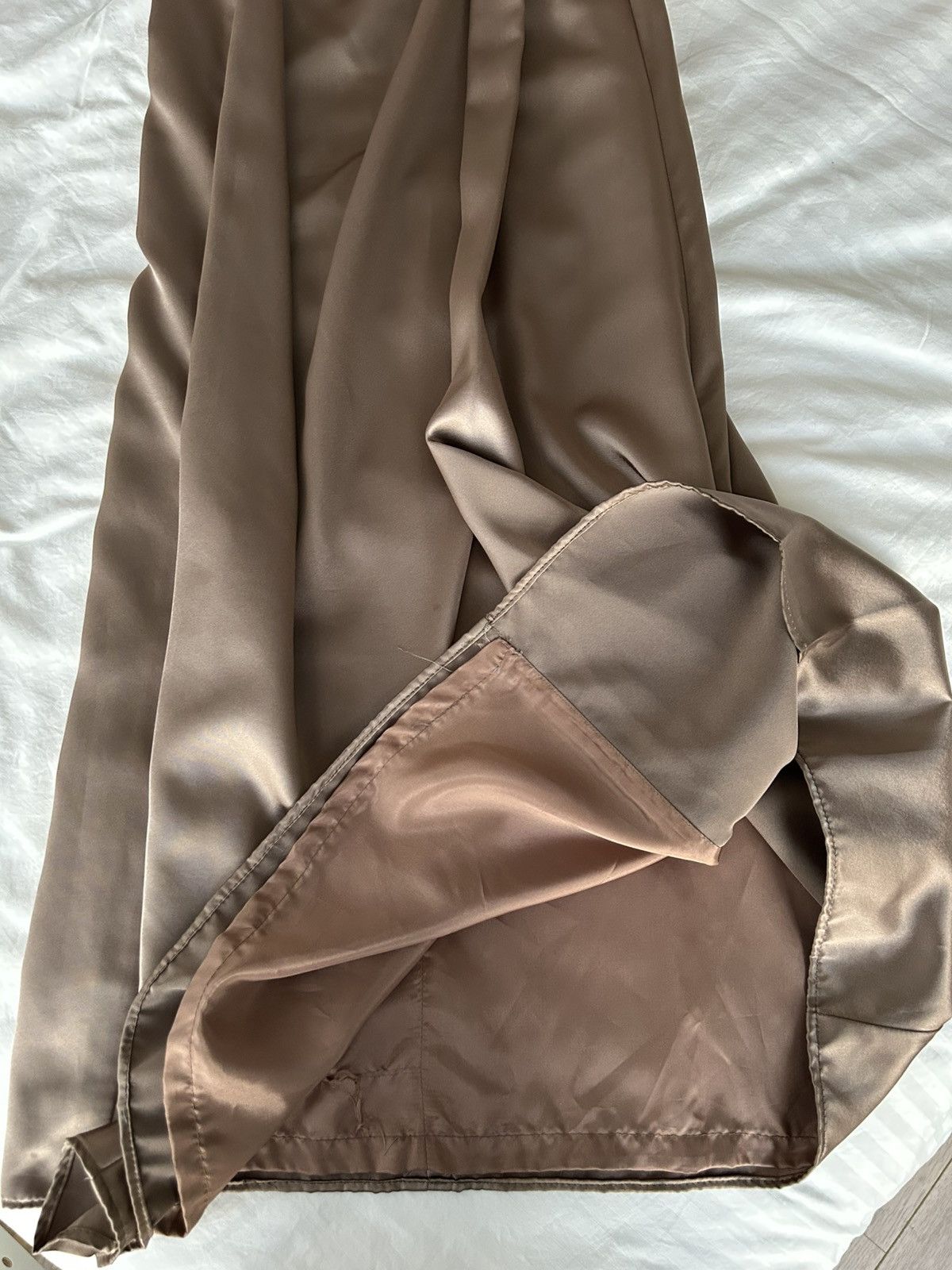 Bcbgmaxazria BCBG Max Azria Satin Evening Gown - Size 6 Size S / US 4 / IT 40 - 5 Thumbnail