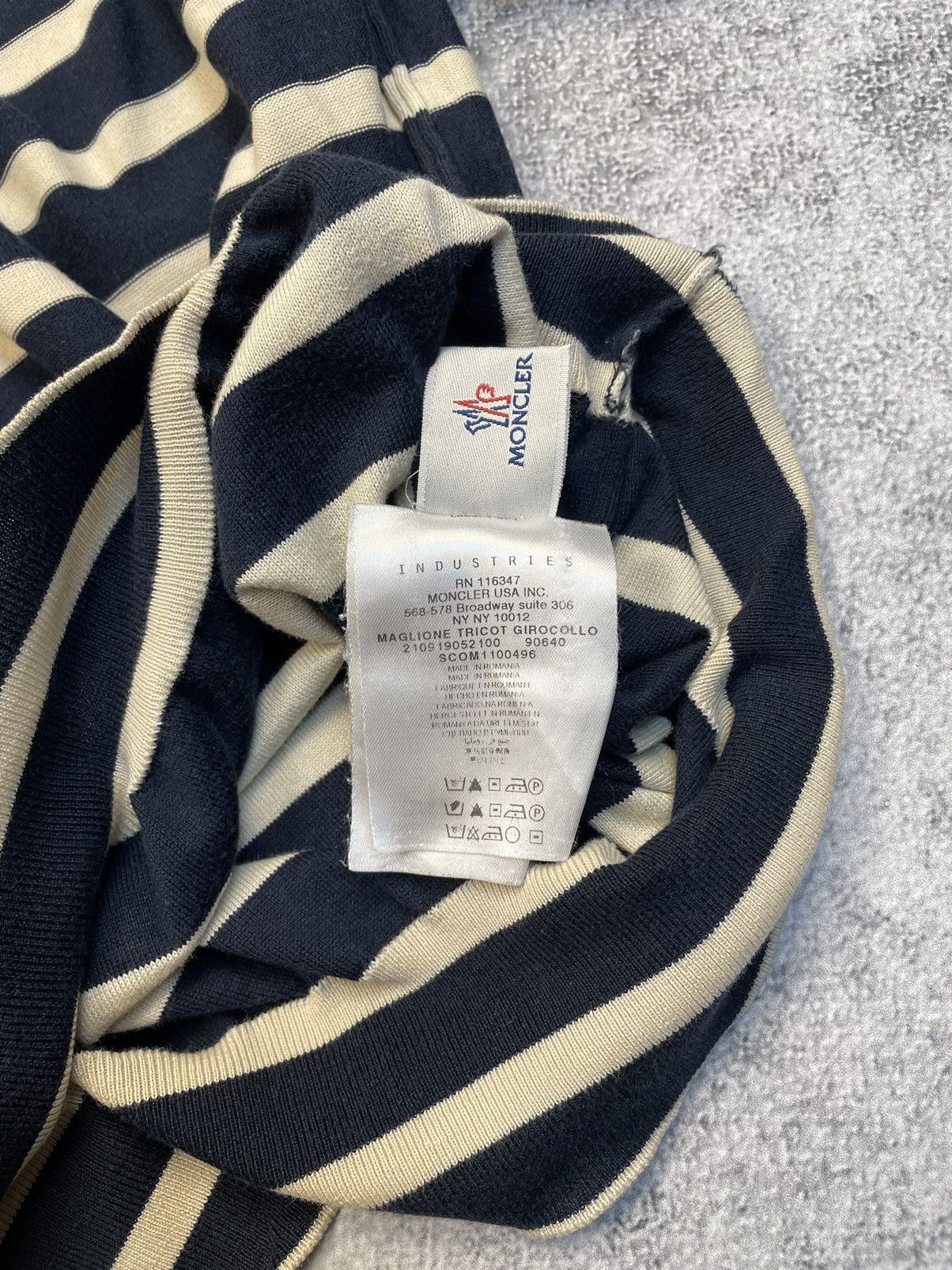 Moncler Moncler striped sweatshirt Jumper Maglione Tricot Girocollo Size US XL / EU 56 / 4 - 10 Thumbnail