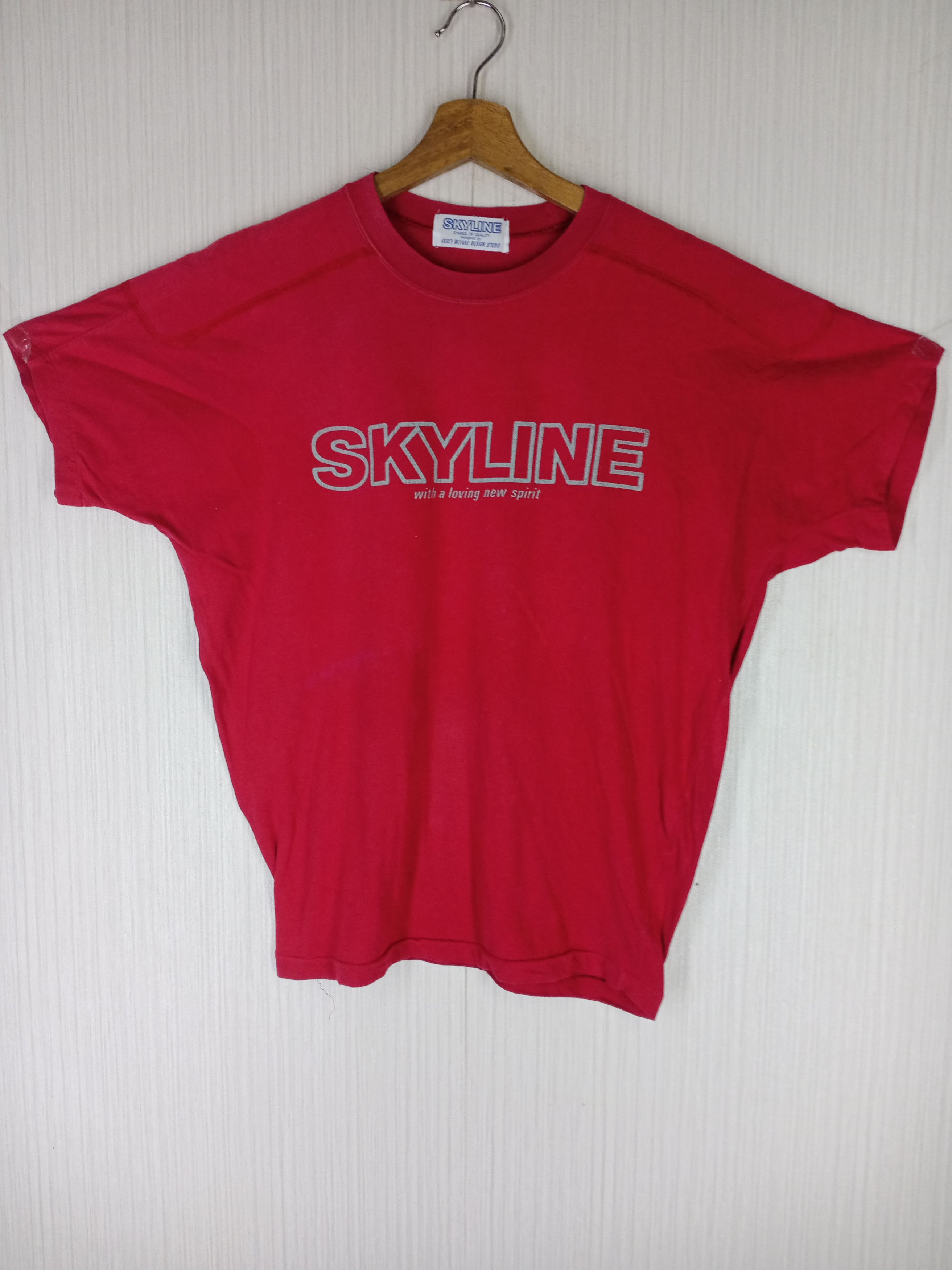Designer × Issey Miyake Rare Vintage Issey Miyake Issey Skyline Tshirt Size US M / EU 48-50 / 2 - 1 Thumbnail
