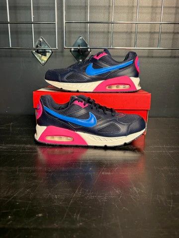 Nike Nike Air Max IVO GS "Obsidian Pink" **PRE-OWNED** - Size 7 Size US 7 / EU 40 - 1 Thumbnail