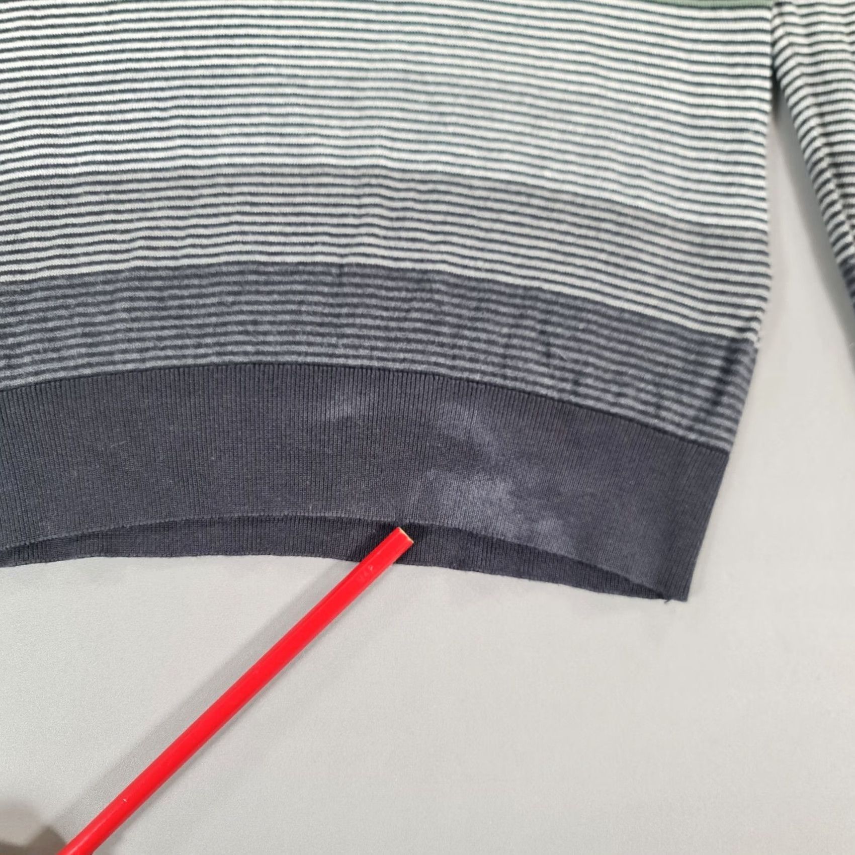 John Smedley John Smedley Womens Jumper Grey Small Striped Crew Neck Knit Pullover 100% Cotton Logo England Wool City Womens, Regular Fit, Long Sleeve, Casual Size S / US 4 / IT 40 - 4 Thumbnail