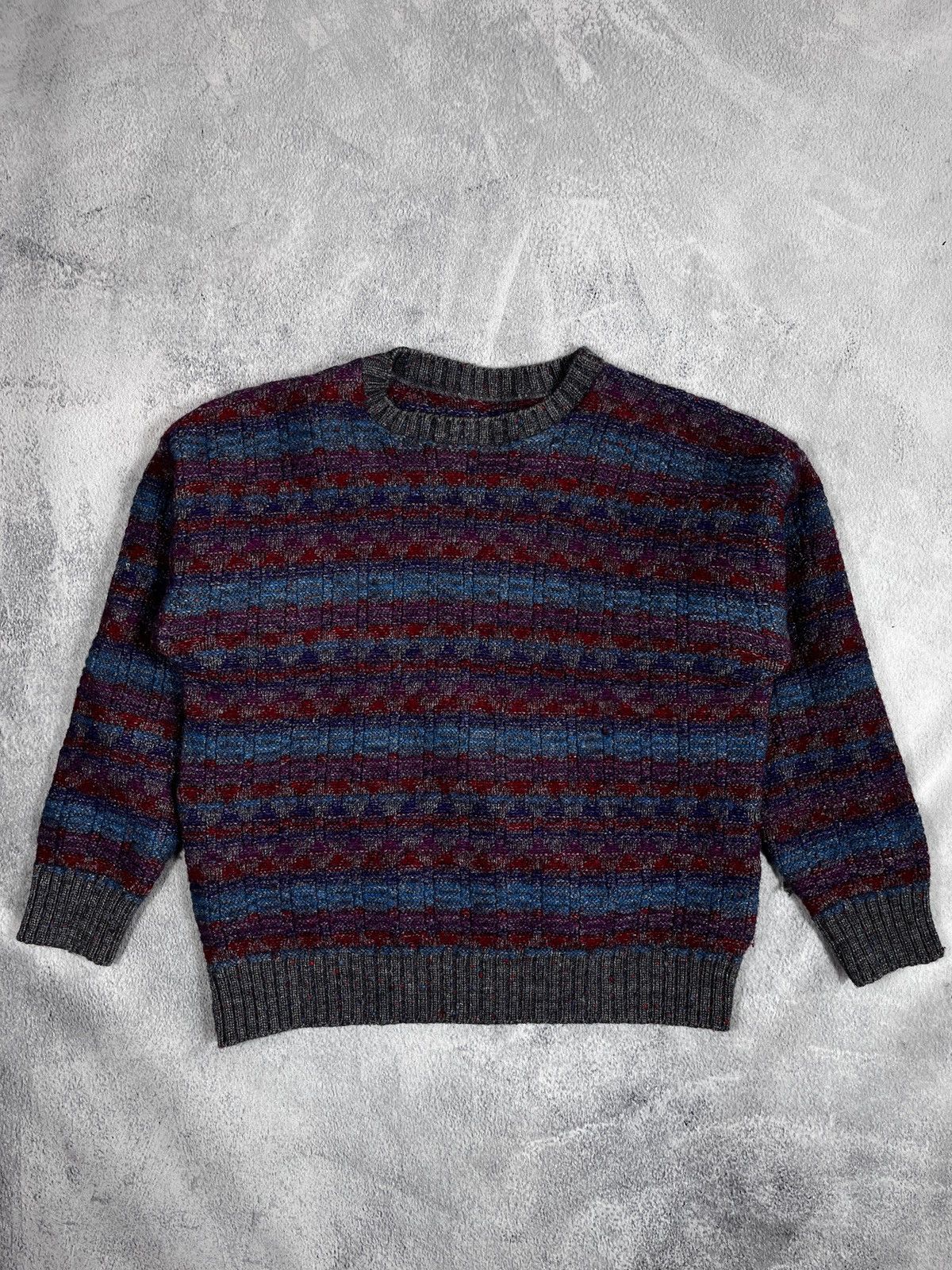 Vintage Vintage 90s Coogi style coloured sweater streetwear size M Size M / US 6-8 / IT 42-44 - 1 Thumbnail