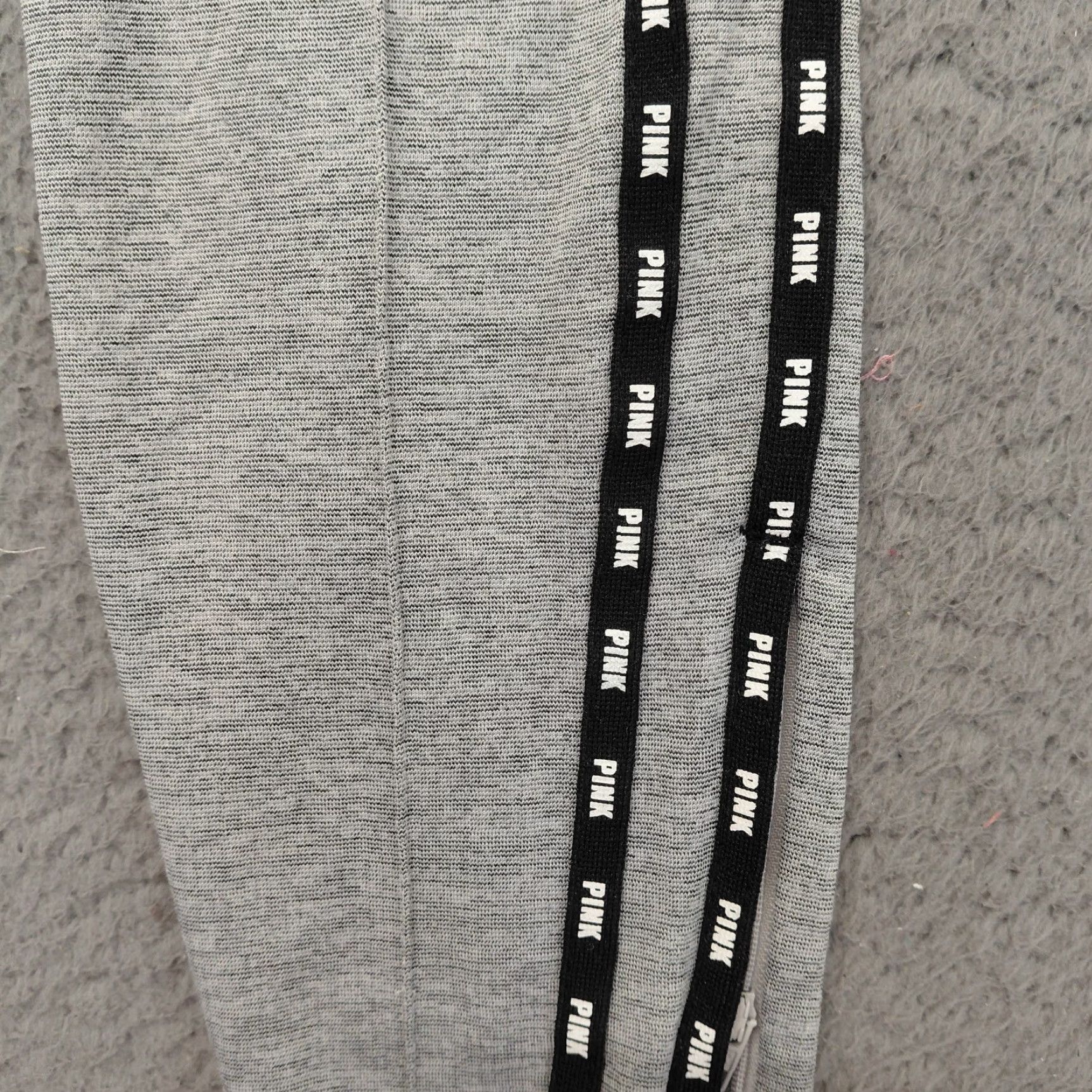 Victoria's Secret Victoria's Secret Joggers Women S Heather Gray Lounge Yoga Pants Zip Hems Size 28" / US 6 / IT 42 - 2 Thumbnail