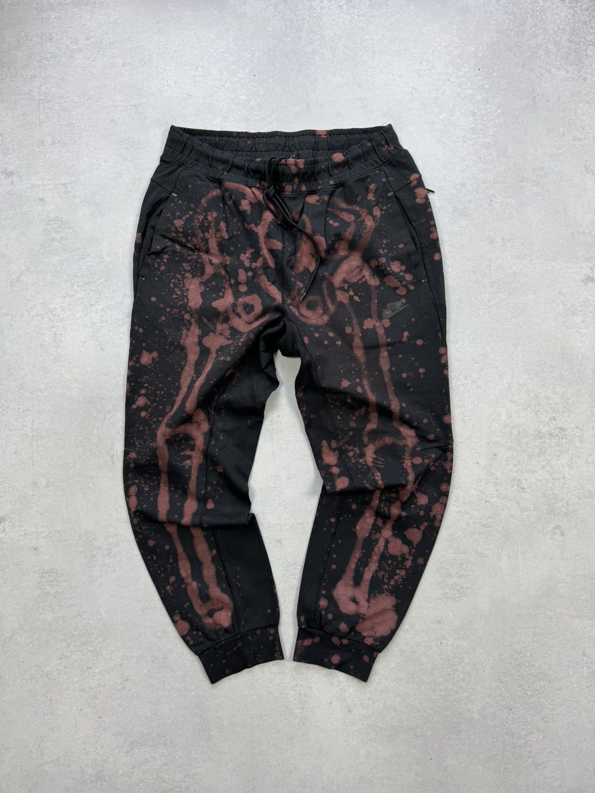Nike Hype Nike Tech Fleece Size L Y2K Custom Skeletone Style Size US 32 / EU 48 - 11 Thumbnail