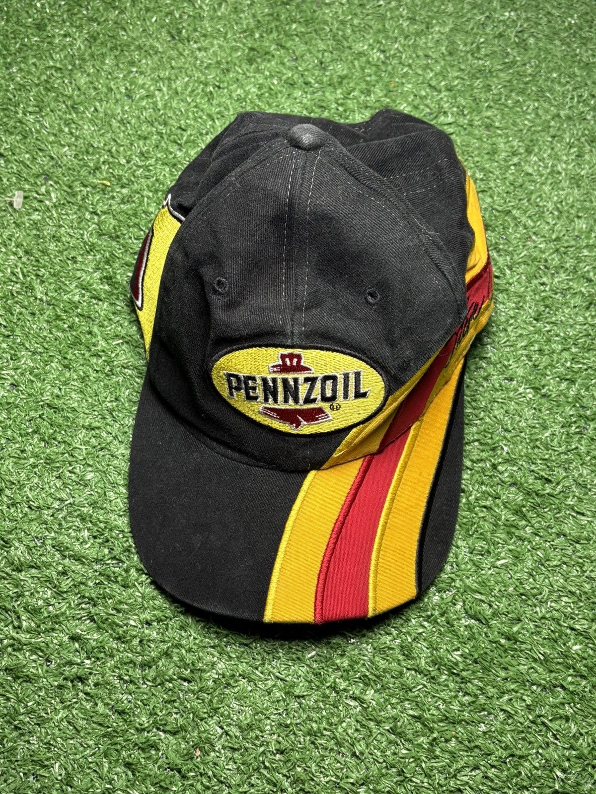 Chase Authentics × NASCAR × Vintage Y2K Pennzoil Mascar Hat Size ONE SIZE - 1 Thumbnail