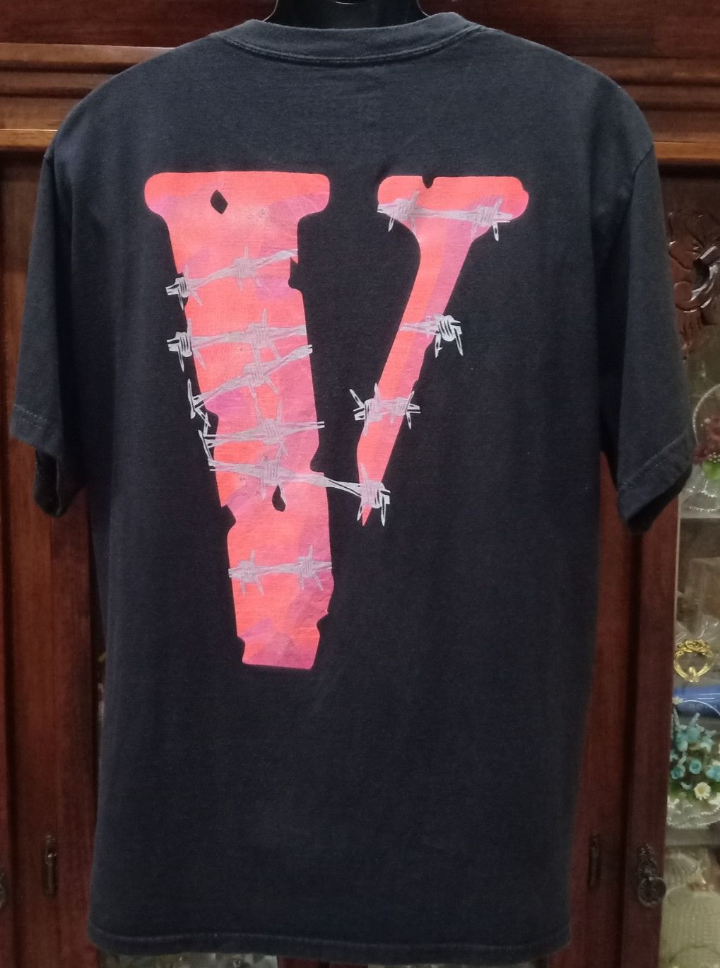 999 Club × Vlone Vlone x Juice Wrld 999 Barbed Wire T-shirt Size US L / EU 52-54 / 3 - 2 Thumbnail