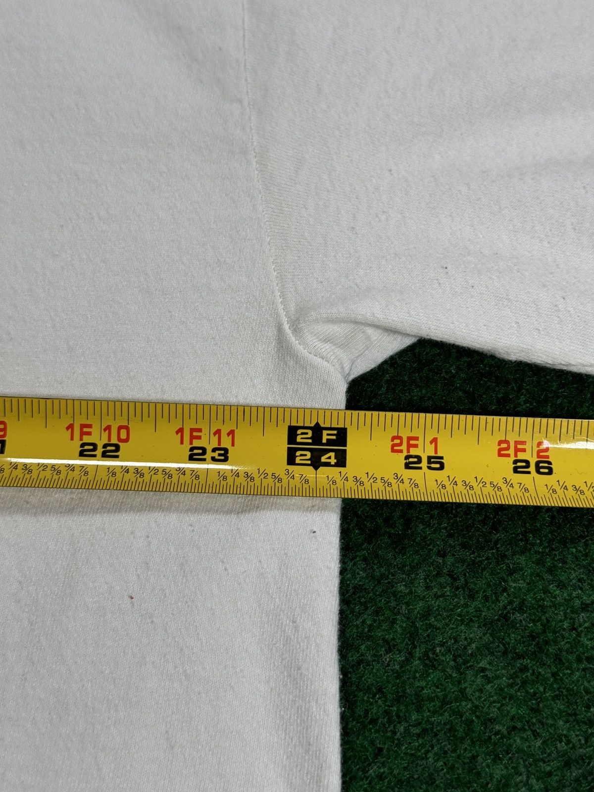 Vintage Vtg 90s Cleveland Browns Looney Tunes One Size 2XL T Shirt Size US XXL / EU 58 / 5 - 7 Thumbnail